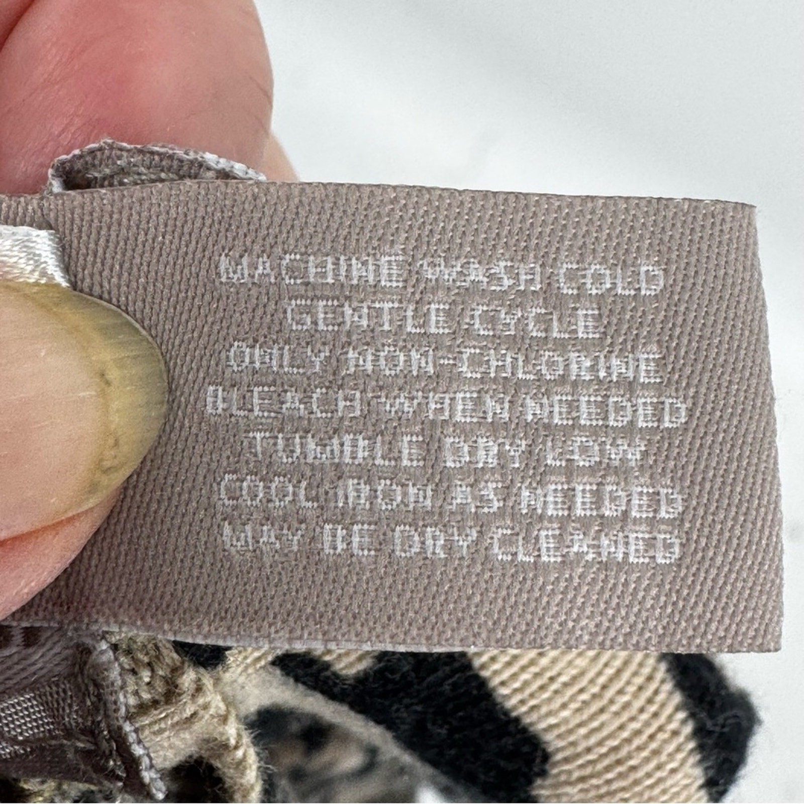 Chico’s Size 2 (Reg 12) Black/Tan Cotton/Nylon/Span Animal Print Open Cardigan