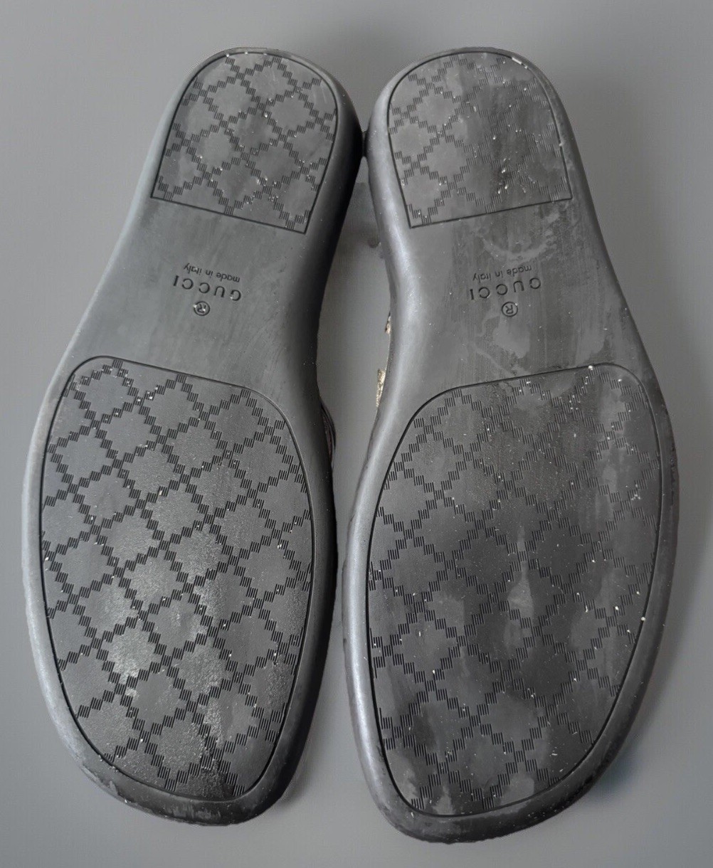 GUCCI Model number: 202762 27 GG Plus Sandals Flip Flops sz 9.5G
