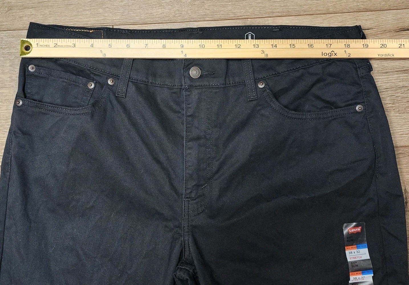 NWT Levis Men’s 511 Slim Fit All Seasons Tech Deep Blue Jean 38W 32L Stretch