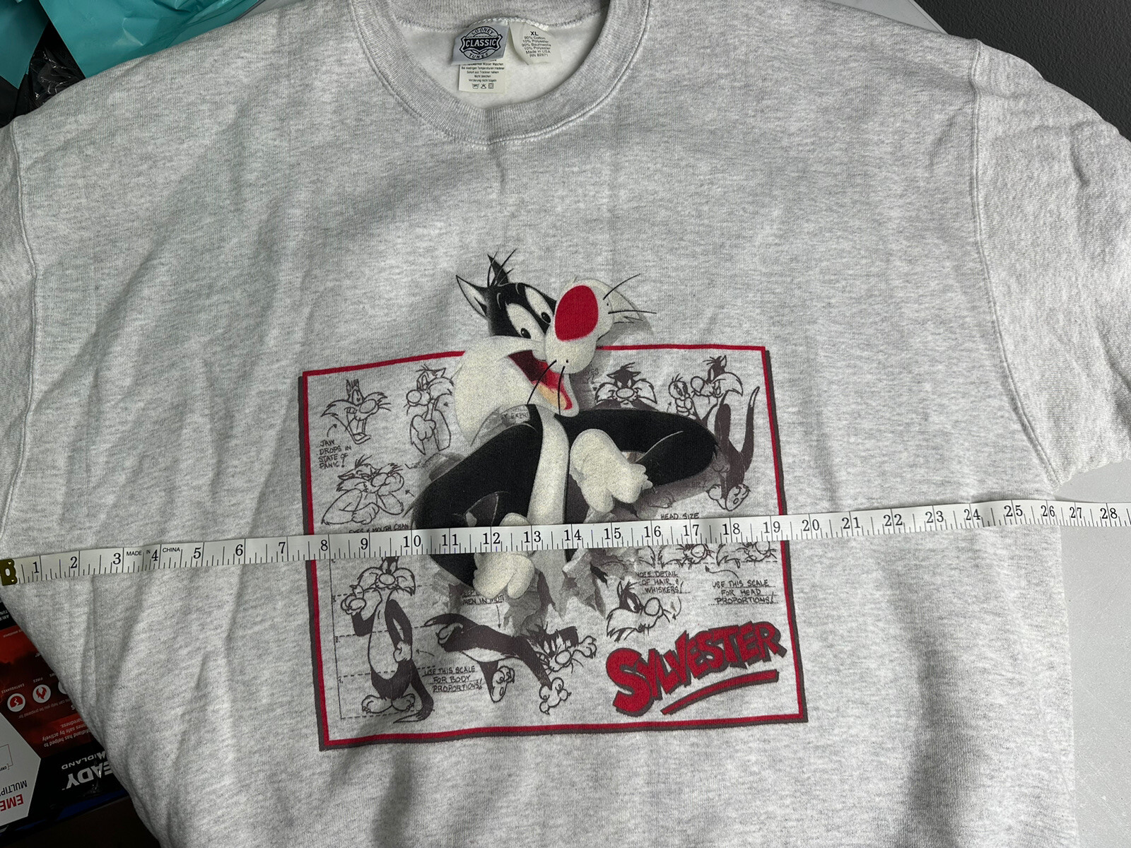 Vintage New Sylvester Sweatshirt Mens XL/XXL Crewneck Pullover Looney Tunes Cat