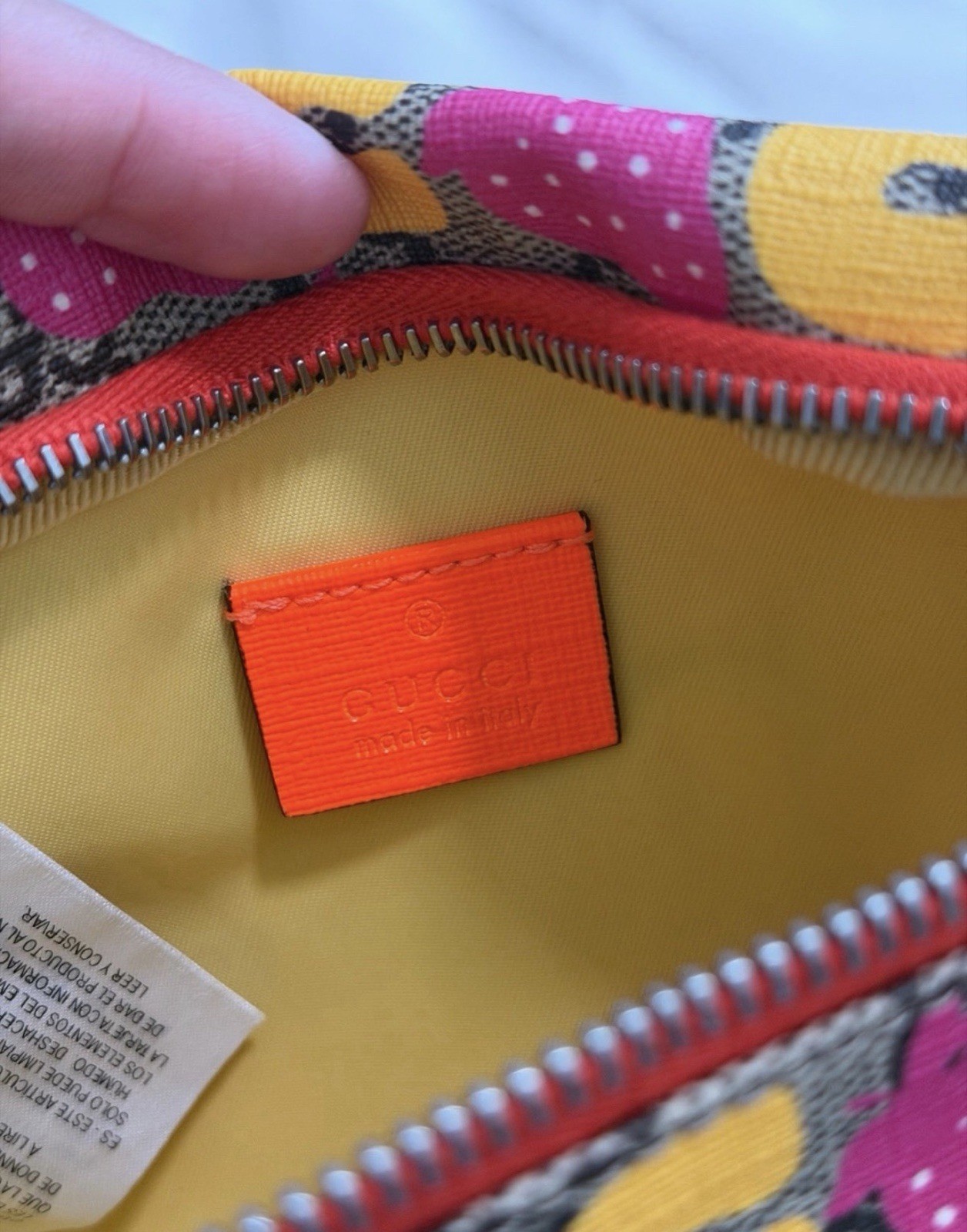 New!! Gucci Children’s Strawberry Print GG Supreme Canvas Bag