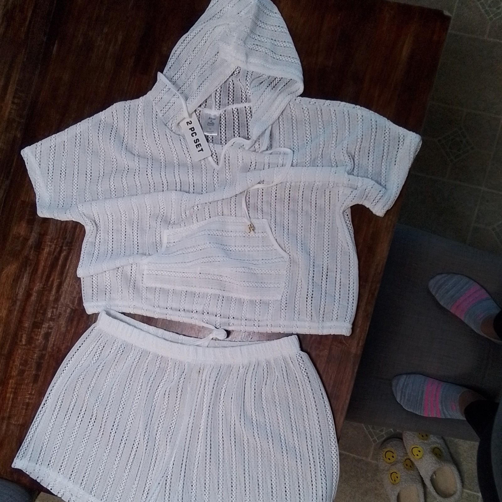 Ambiance White Knit 2pc Hooded Short Sleeve Hoodie & Shorts Set women S/M