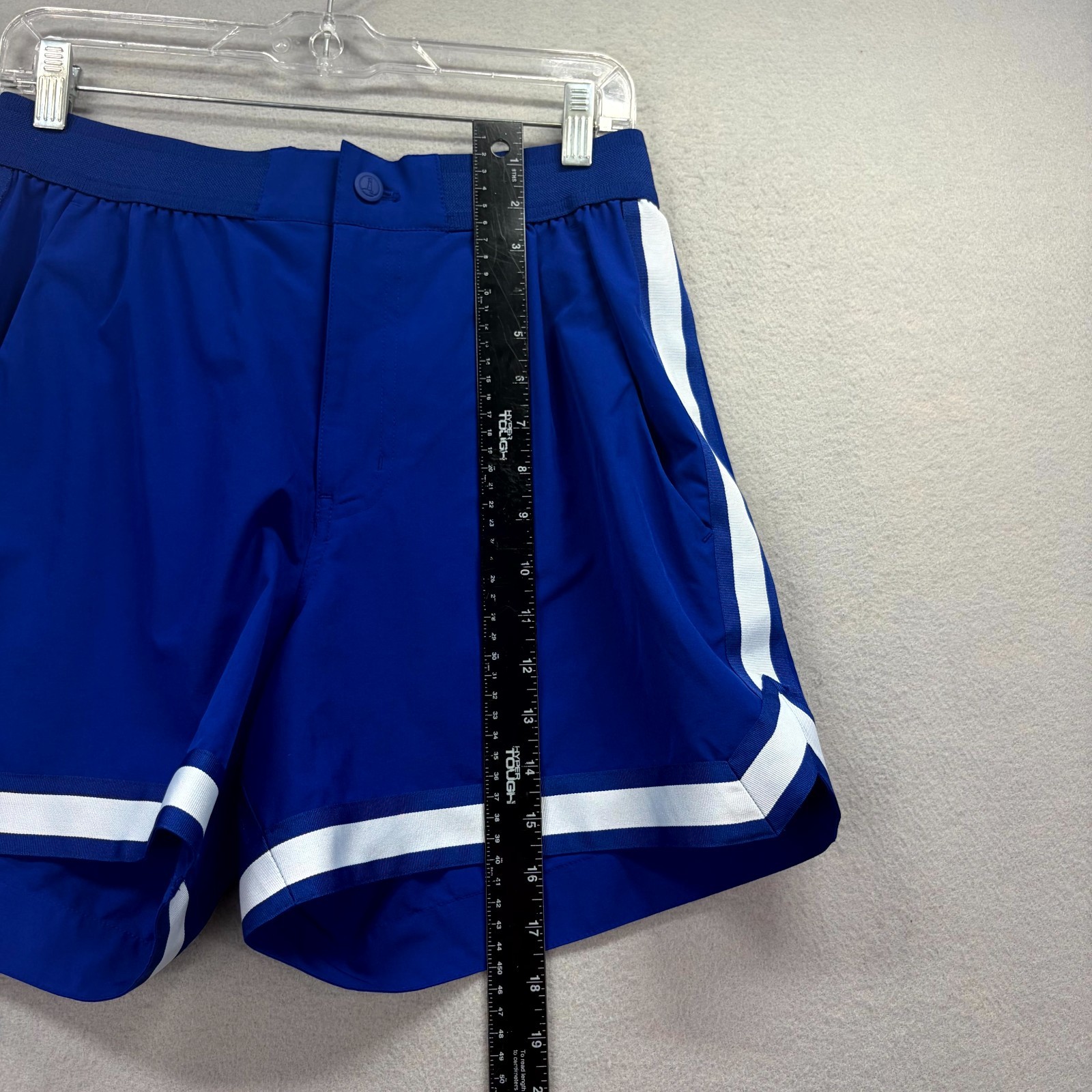 Lands’ End Shorts Mens M Blue Side Stripes Stretch Quick Dry Gym Running Board