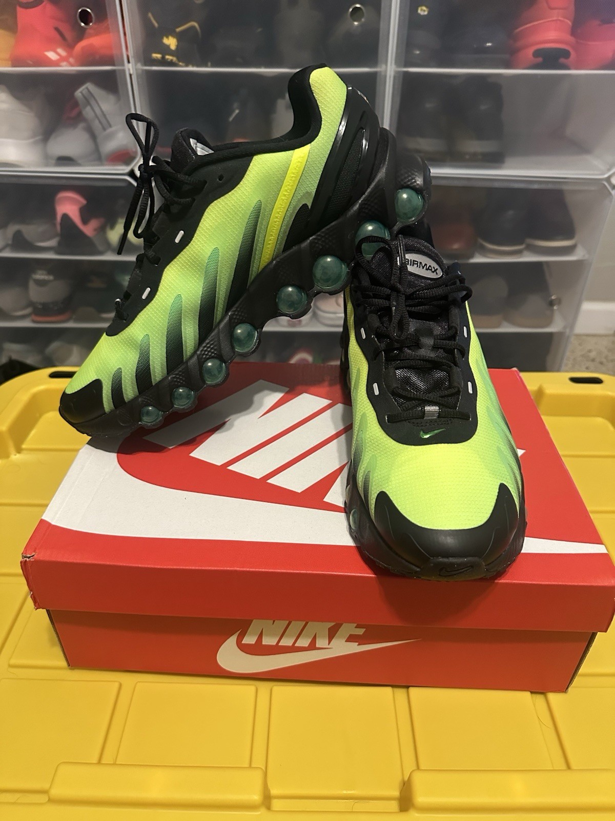 Nike DN8 Green/Black Sneaker US 11 HQ4681-010