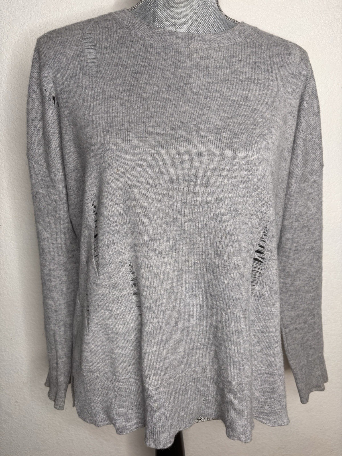 AQUA Brand Gray Distressed 100% Cashmere Sweater Size S