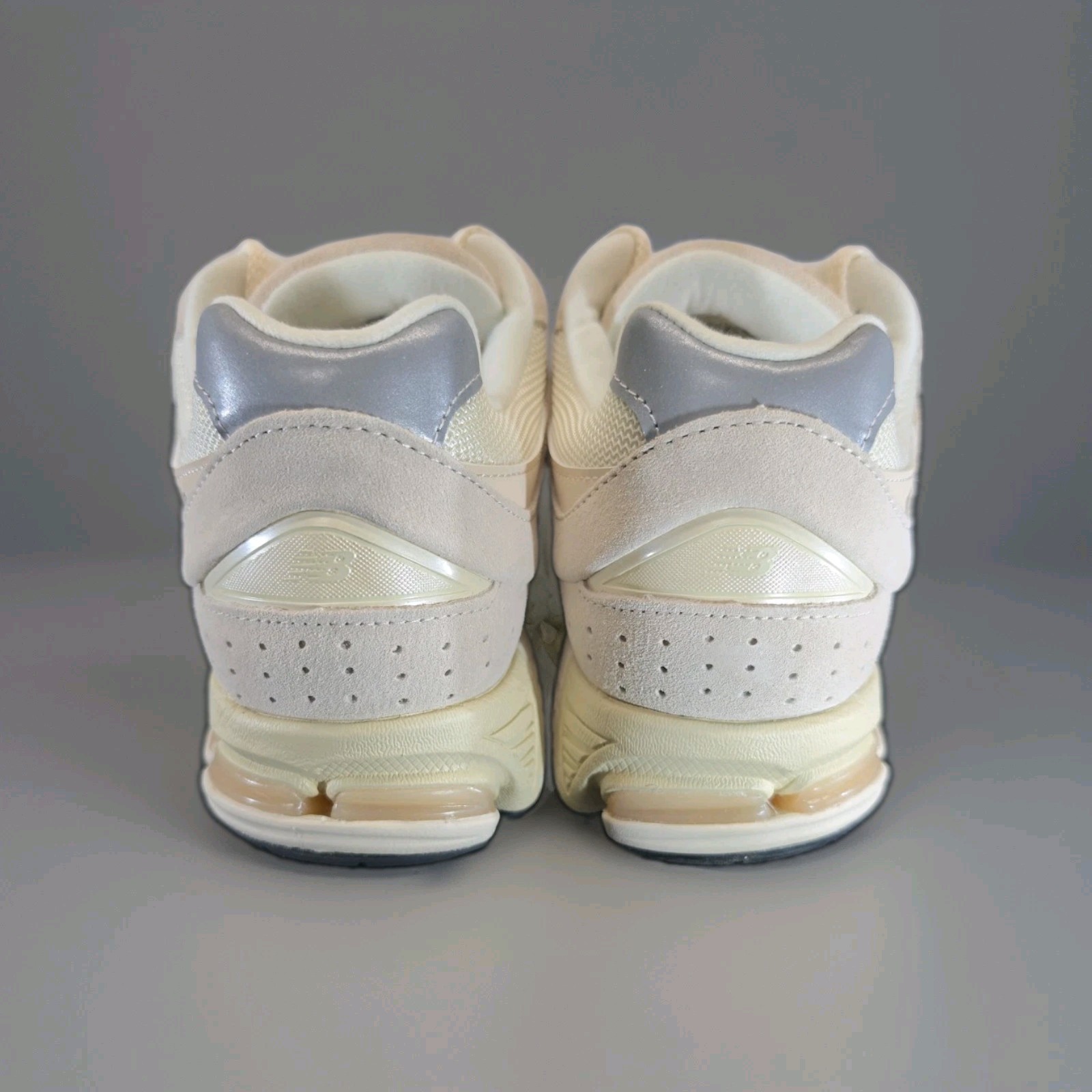 Size 9.5 – New Balance 2002R Calm Taupe