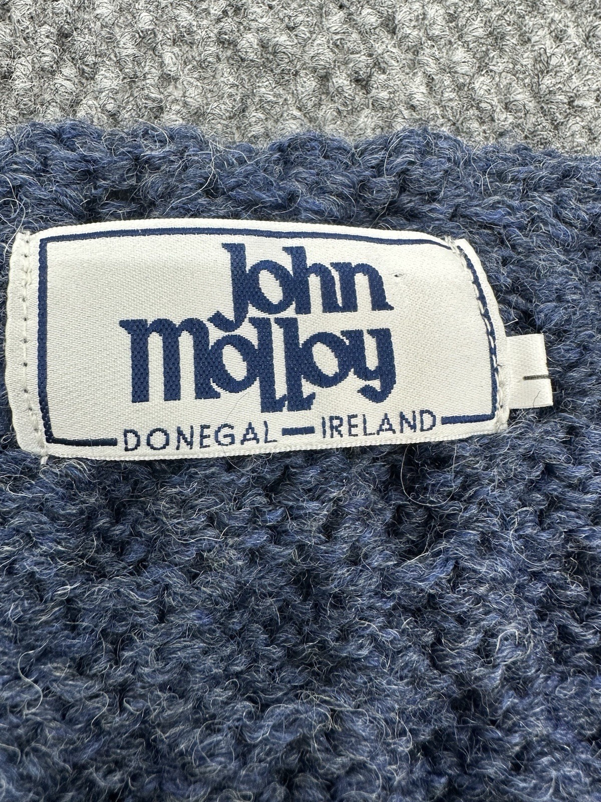 Vintage John Molloy Donegal Ireland Mens Large 100% Wool Cable Knit Sweater Vest