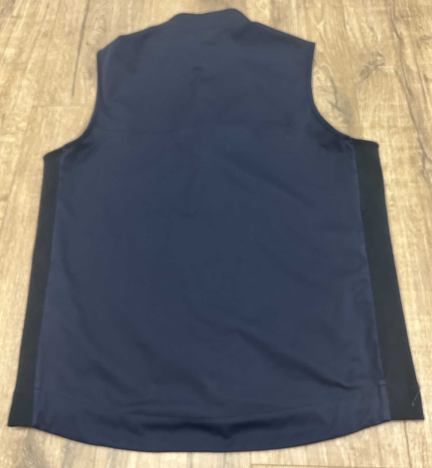 G/FORE Men’s Twilight Weather Resistant Slim Fit Repeller Vest Size Large Blue