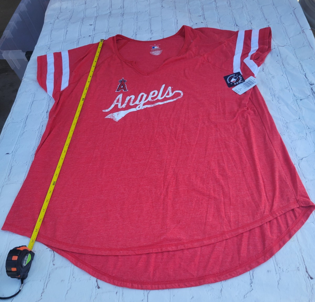 Women’s -MLB-NWT- Anaheim Angles size (3X)