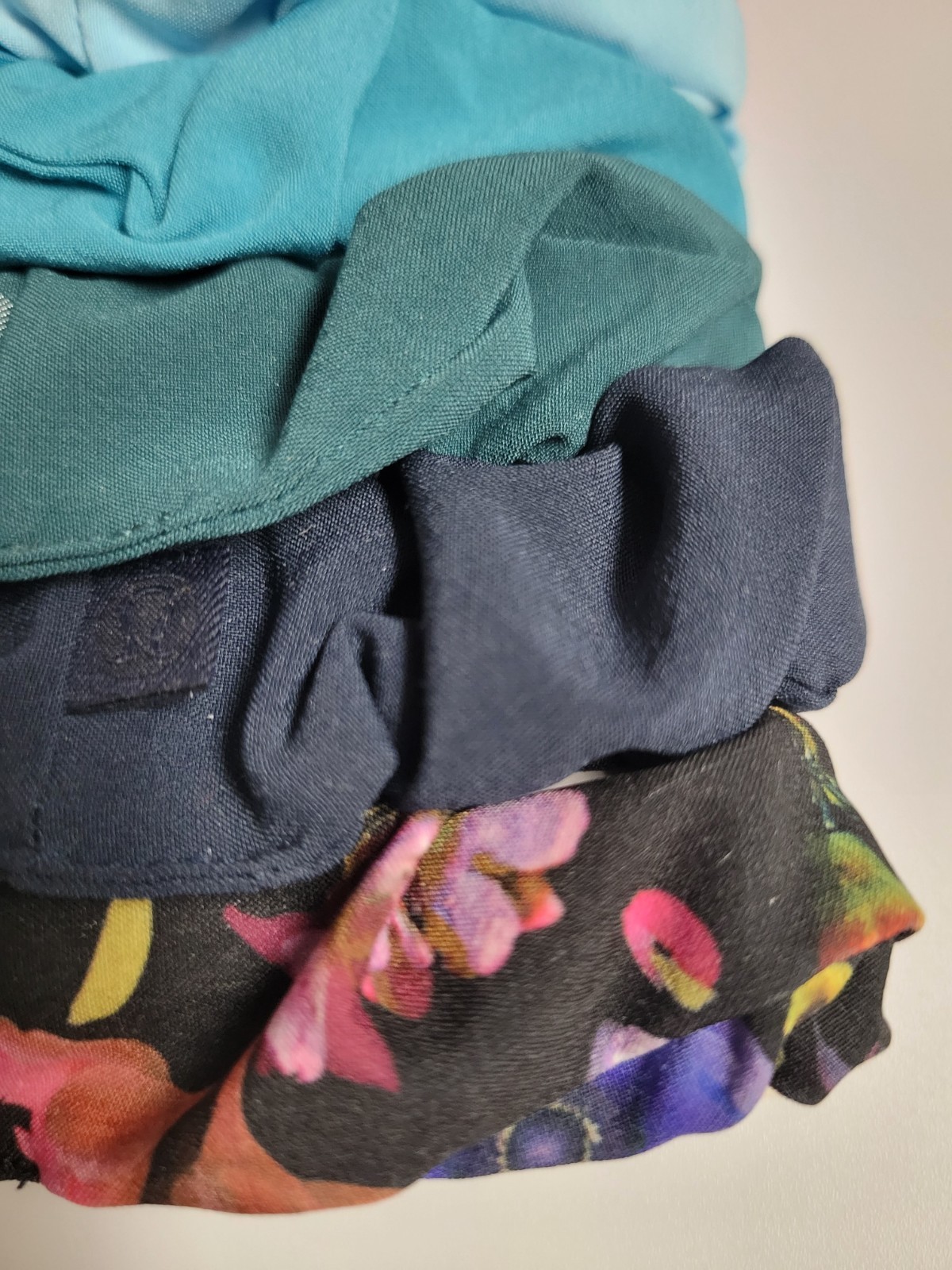 Lululemon Uplifting Scrunchie 7-Count Set (2023) Brand New Fashion Accessory