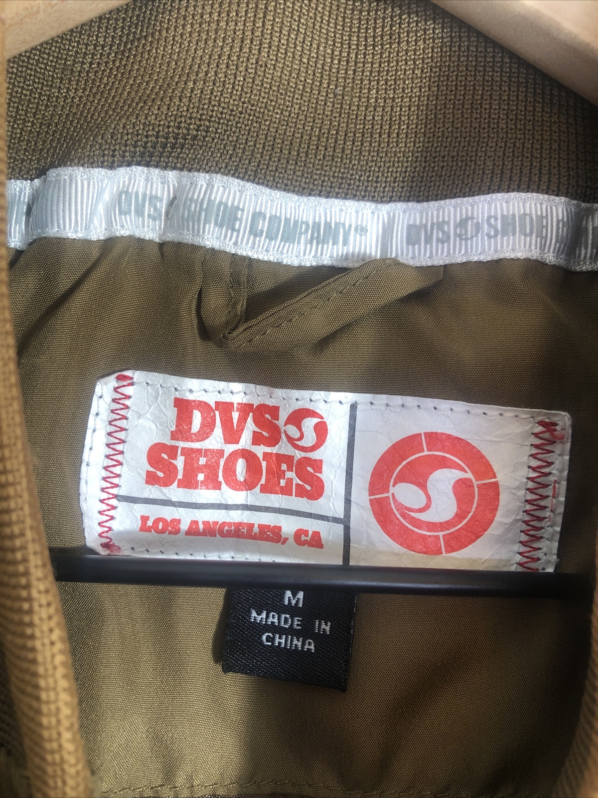DVS Shoe Company Mens M Medium Bomber Quilted Skater Jacket Brown Snap Button