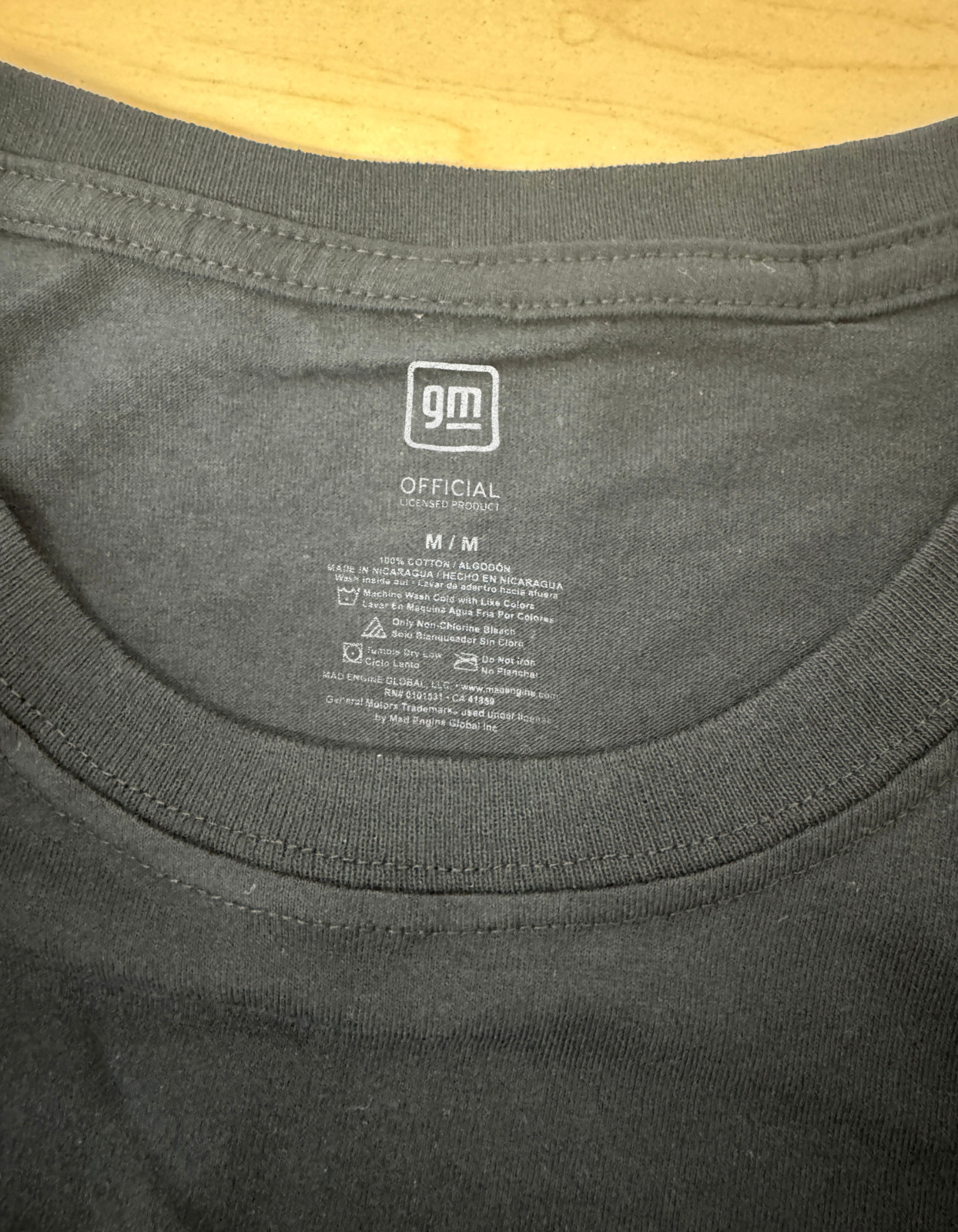 GM CHEVROLET LOGO OFFICIAL LICENSED PRODUCT T SHIRT