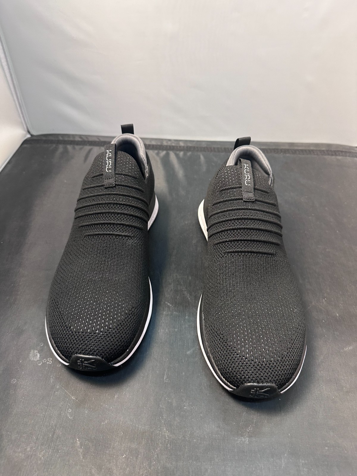kuru Men’s Atom Slip-On 7.5