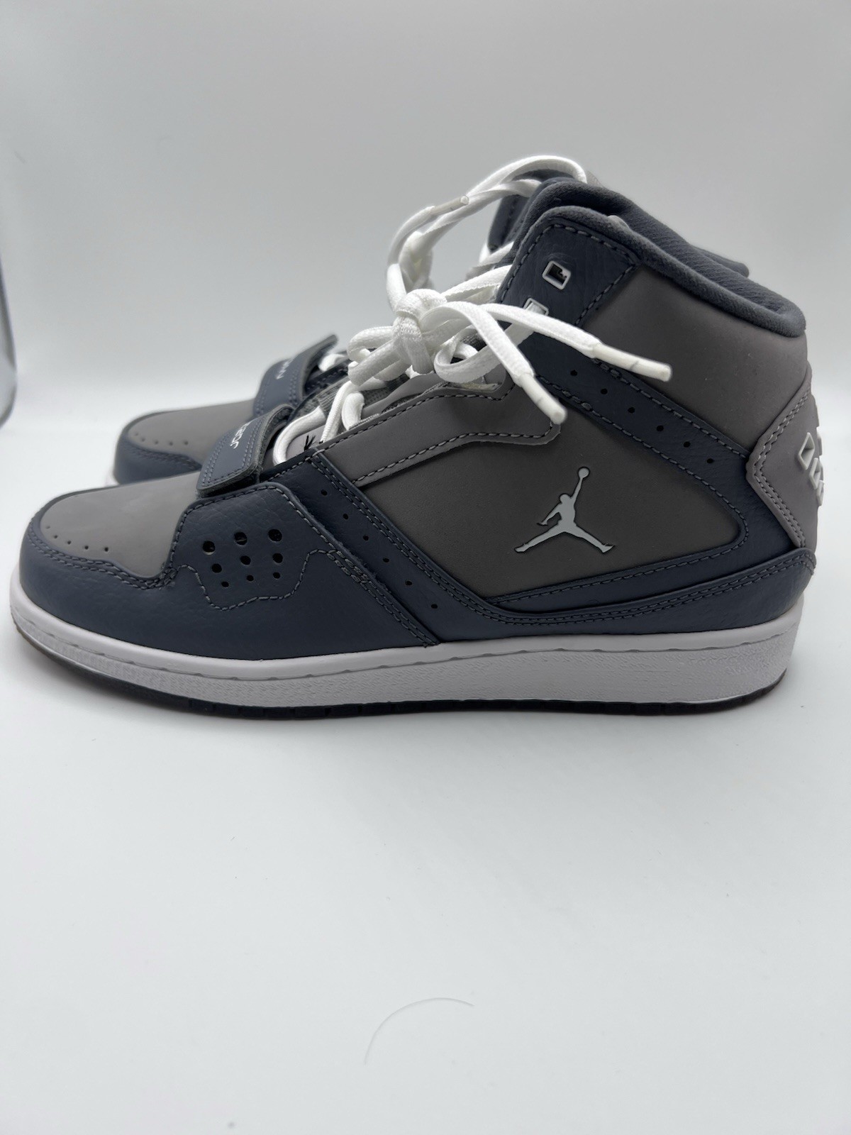 Jordan 1 Flight Strap (GS) Unisex Kids 6Y Gray/White Leather Mid Top 630919-003