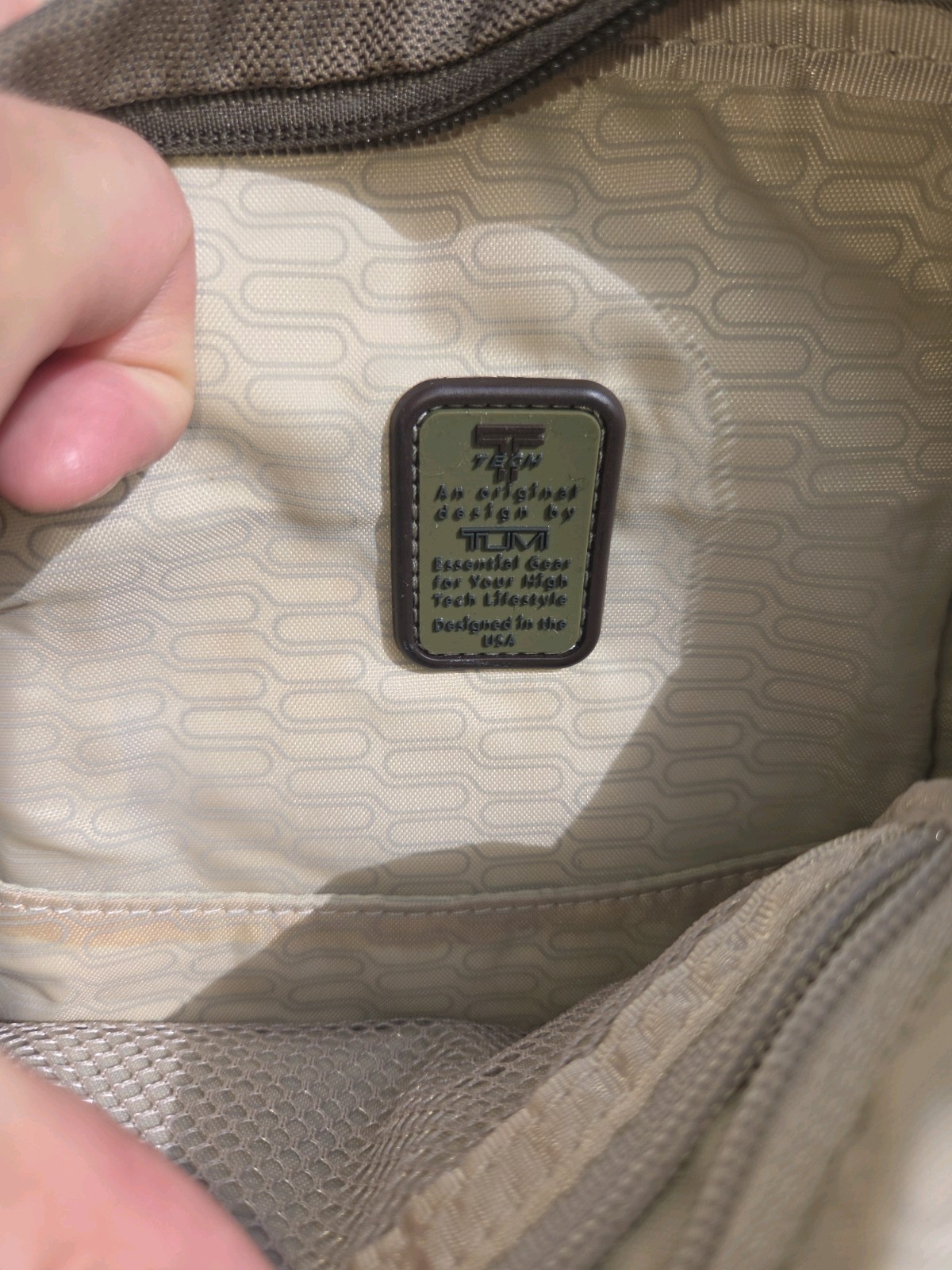 Tumi T-Tech Nylon Crossbody Bag Small Brown. 5142MSS