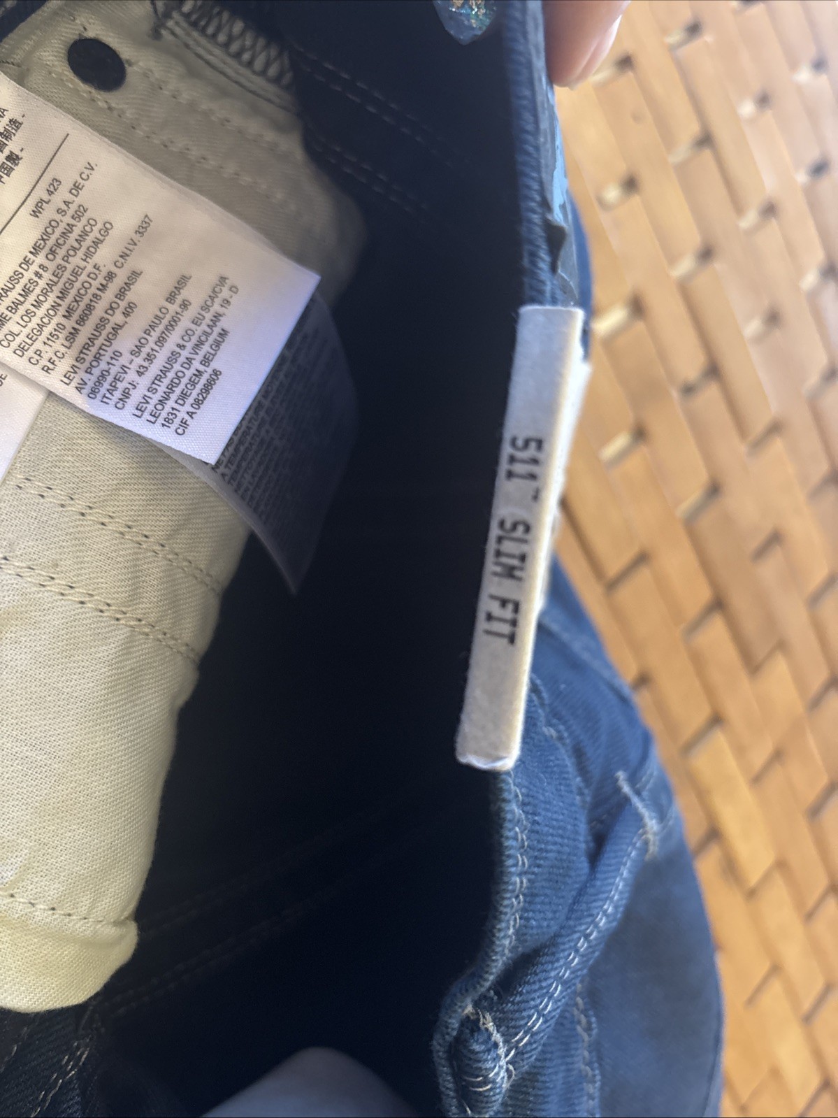 LEVI’S 511 MEN’S JEANS SIZE 32W 32L SLIM FIT DARK BLUE SUPER SOFT FABRIC. NEW