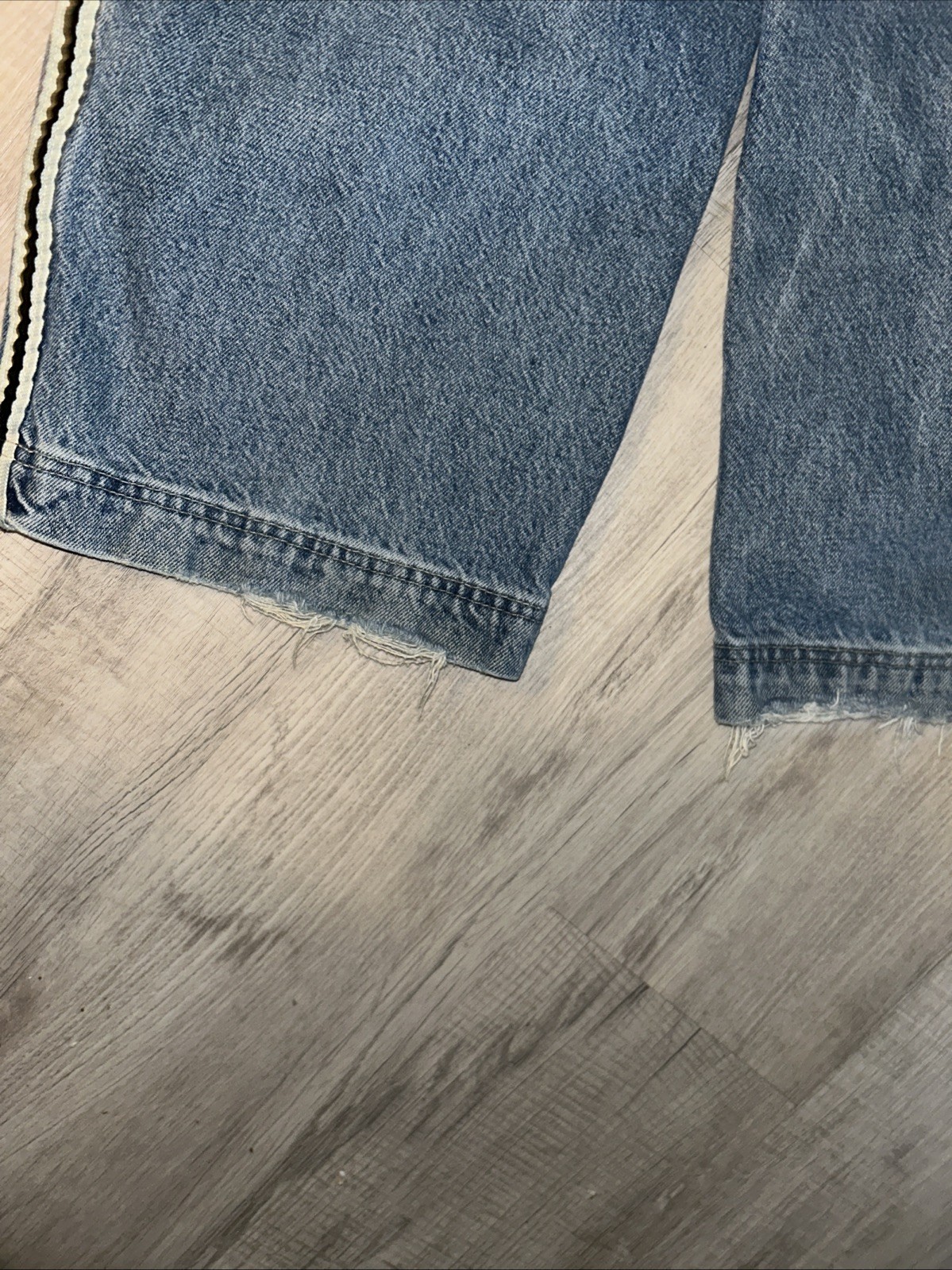 Vintage 90 JNCO Skunk Side-Stripe jeans -28×28(Men’s XS/Unisex