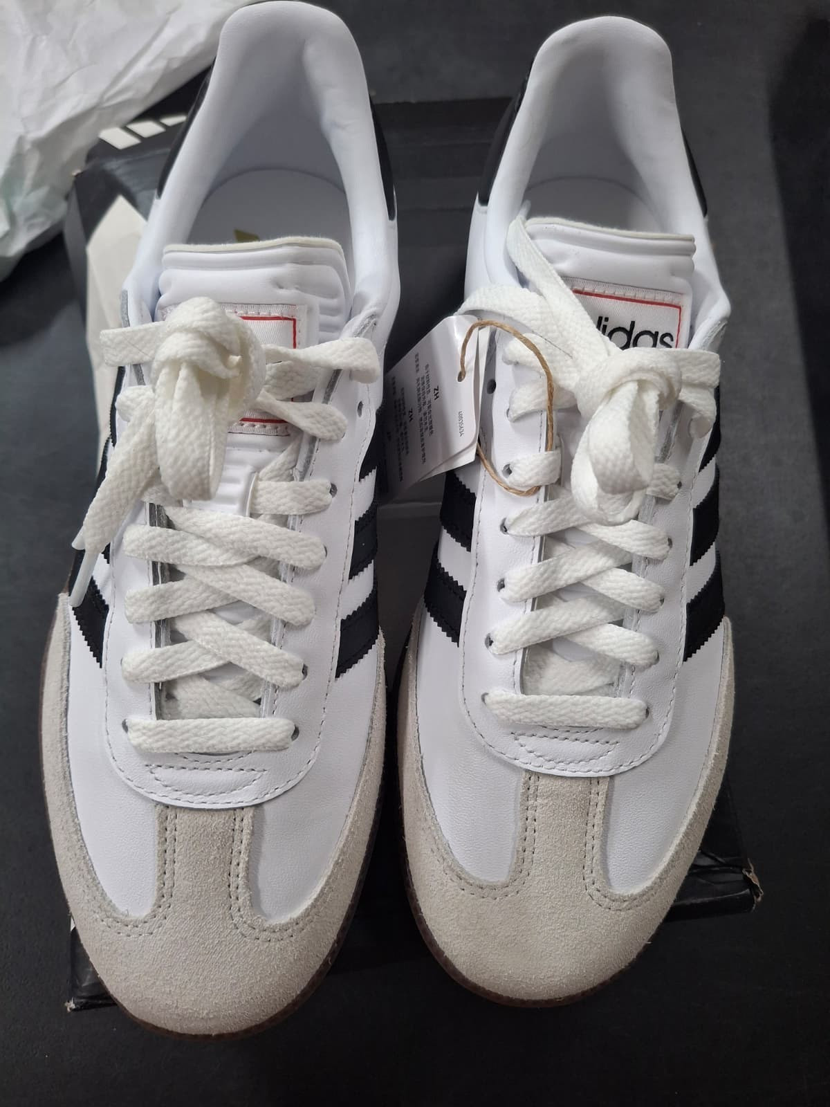 ADS-3 /Samba white shoes, WHITE, NEW/DAMAGED BOX, Size 8 US men- 9 US Women.