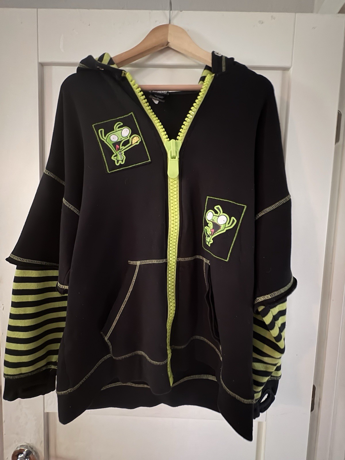 Invader Zim Gir Doom Zip-Up Hoodie Big Zipper Medium Hot Topic Nickelodeon