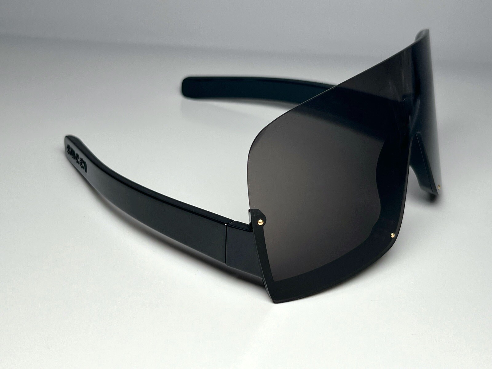 GUCCI Sunglasses GG1631S Acetate Black Shield 99-115mm Authentic