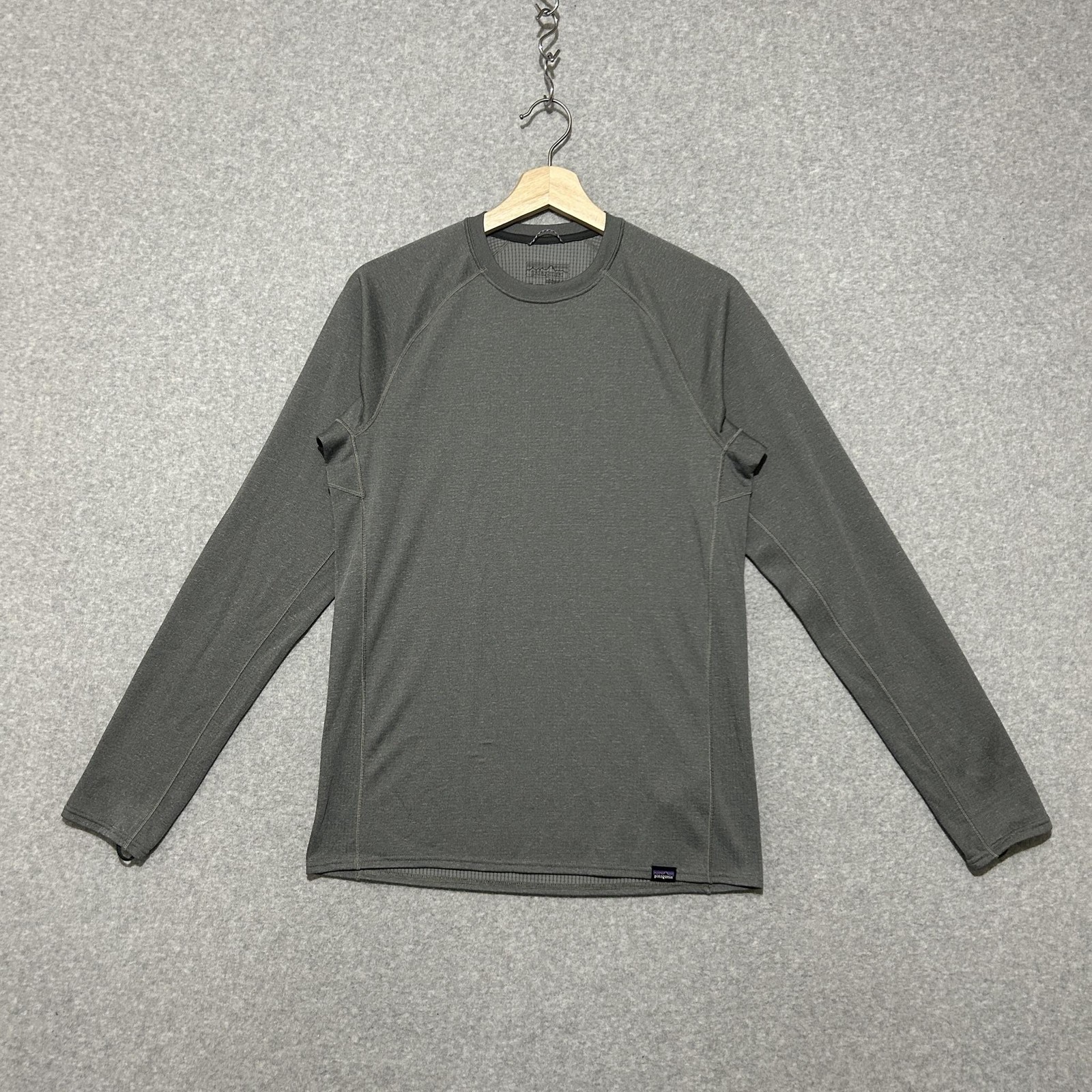 Patagonia Capilene Shirt Mens Small Gray Midweight Baselayer Long Sleeve