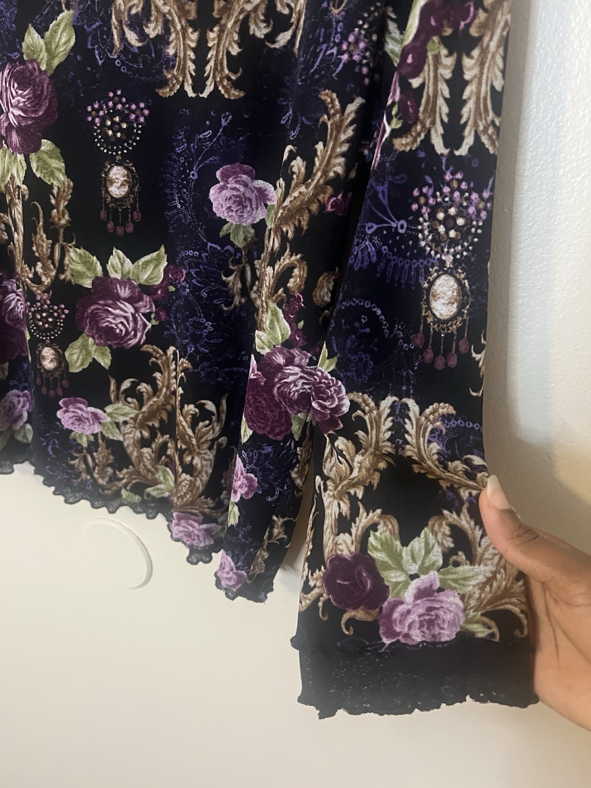 White Stag Black And Purple Floral Paisley Print Long Sleeve Blouse