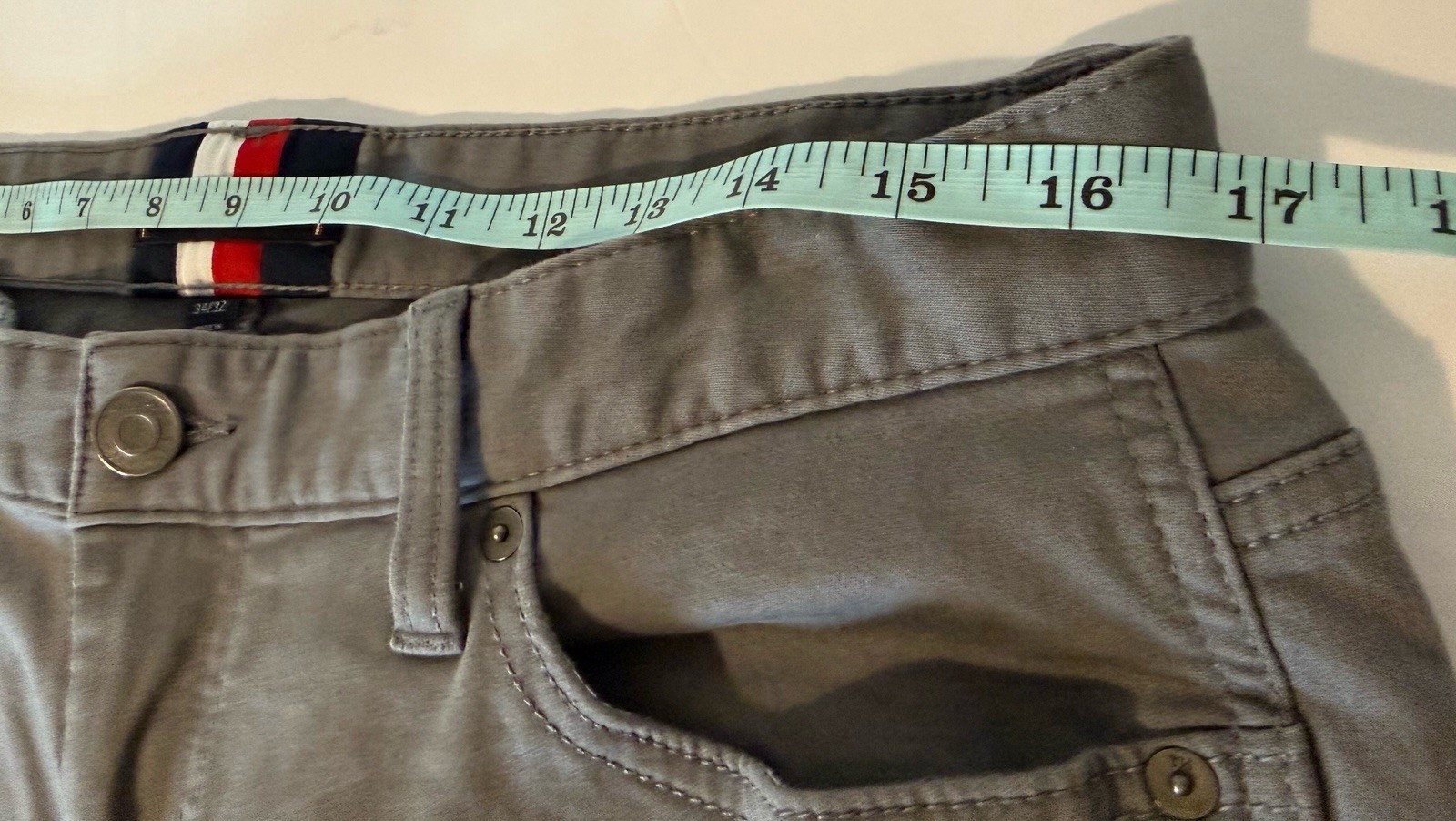 Tommy Hilfiger TH Flex Men’s Slim Flat Front Chino Pants Gray 34×32 Preppy