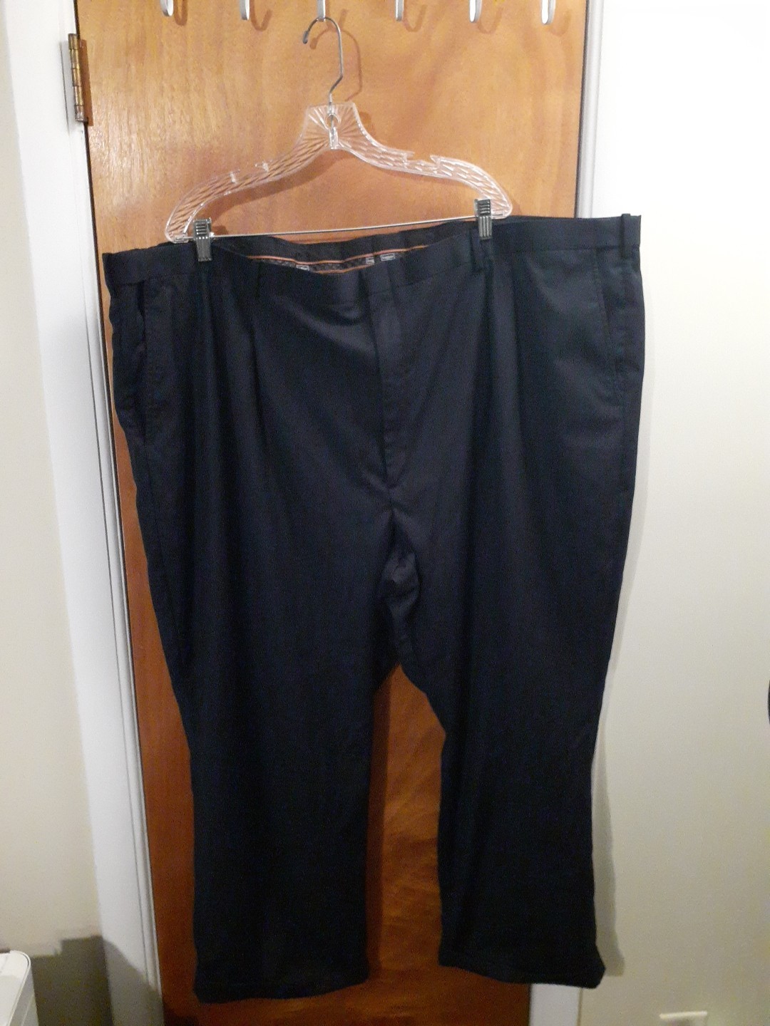 Men’s Haggar Slacks Size 56X30 WPL386