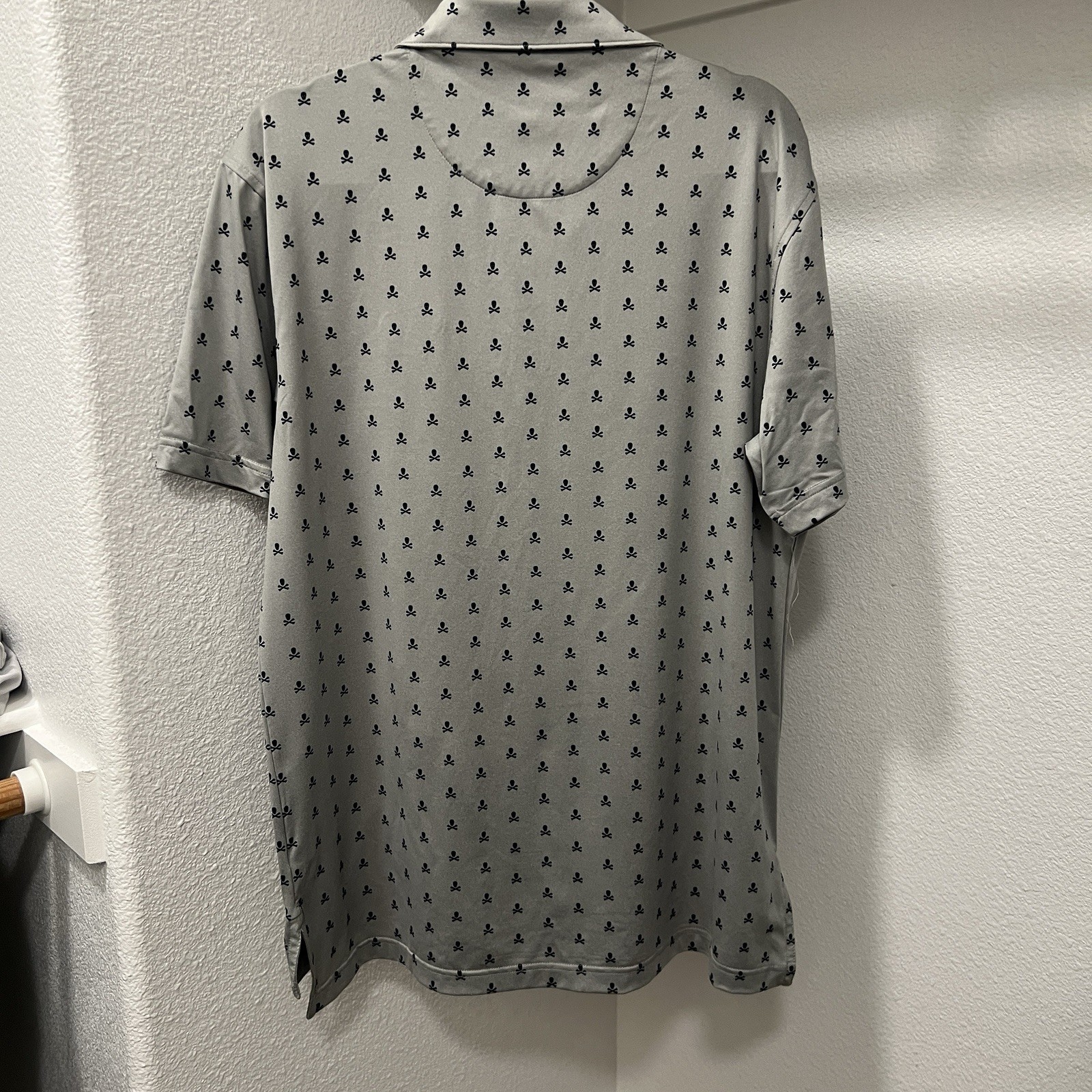 Peter Millar x Torrey Pines Summer Comfort Skulls Geo Polo Shirt Men’s M Gray