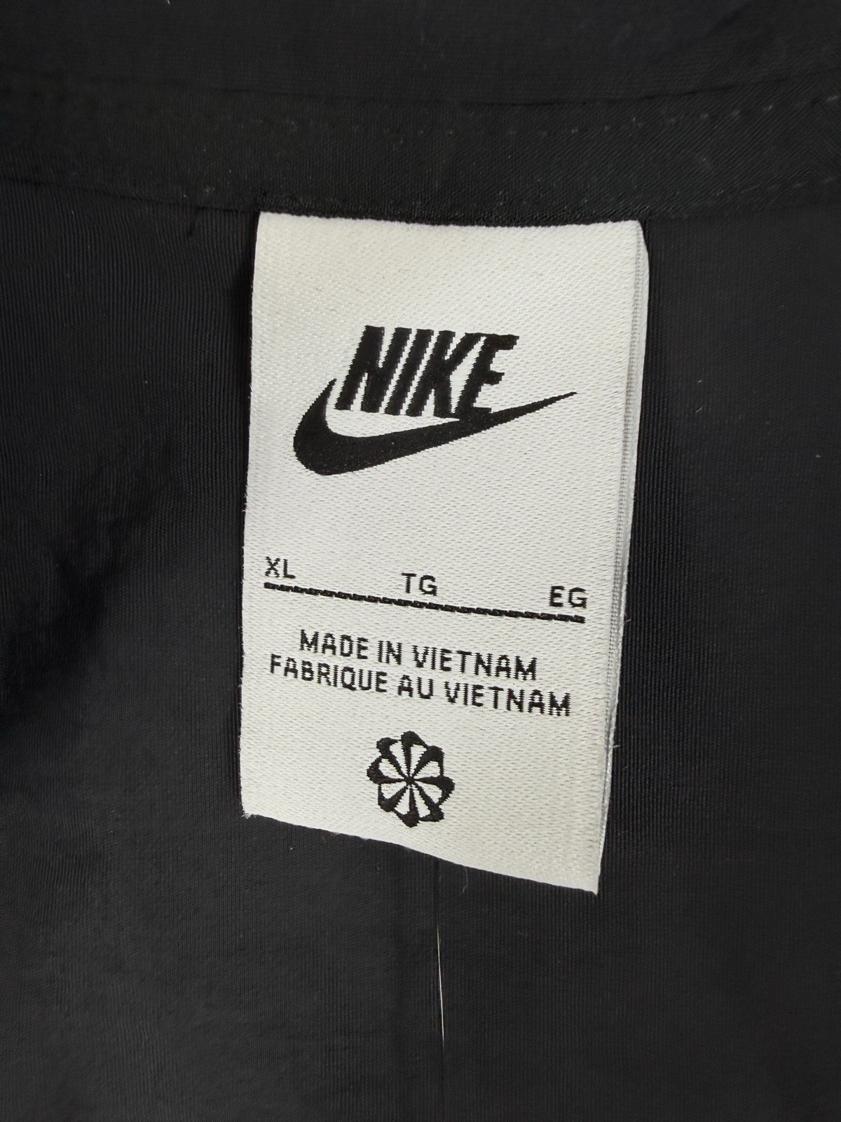 Nike Sportswear Jacket XL Womens Everything Wovens Black Full Zip Cropped NWT