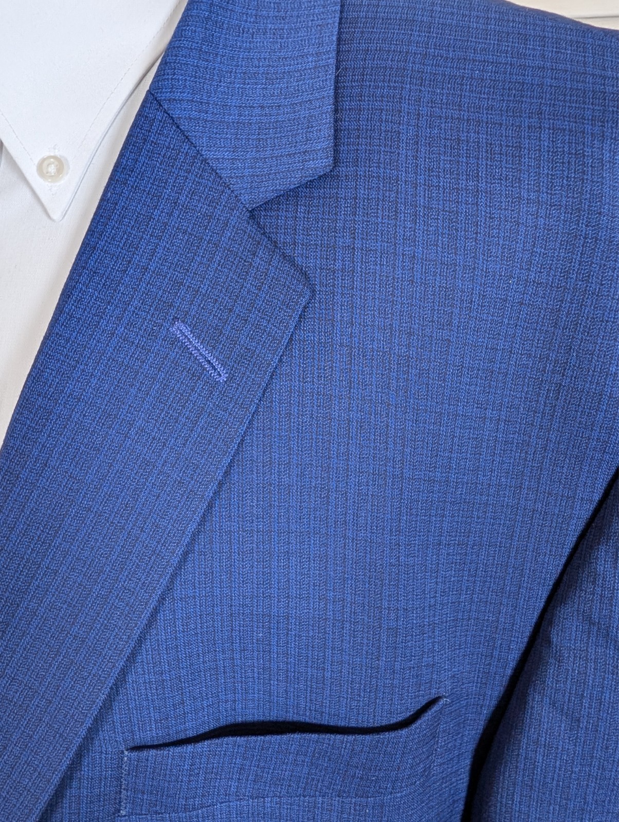 Lineage 2 Piece Suit 2 Button Front Stretch Blue 56R 48×26