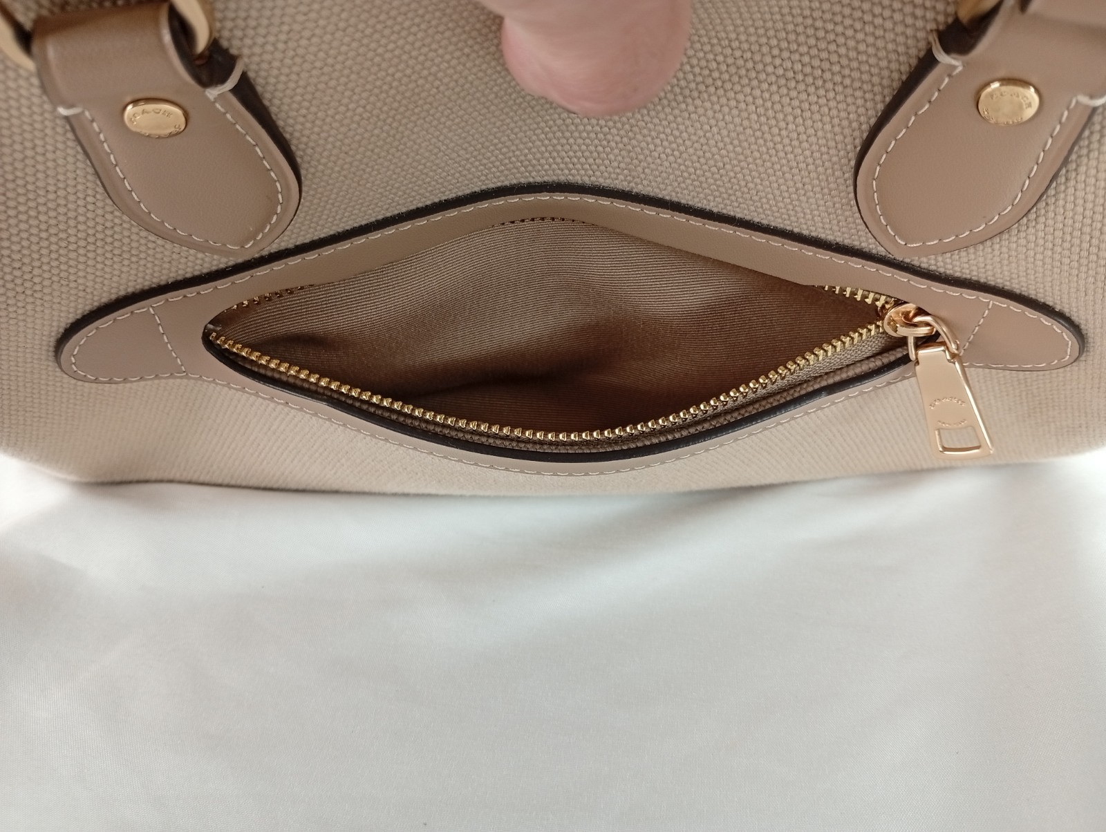 Coach Rowan Satchel Bag In Colorblock w/ Detachable Crossbody Strap Tan CAK58
