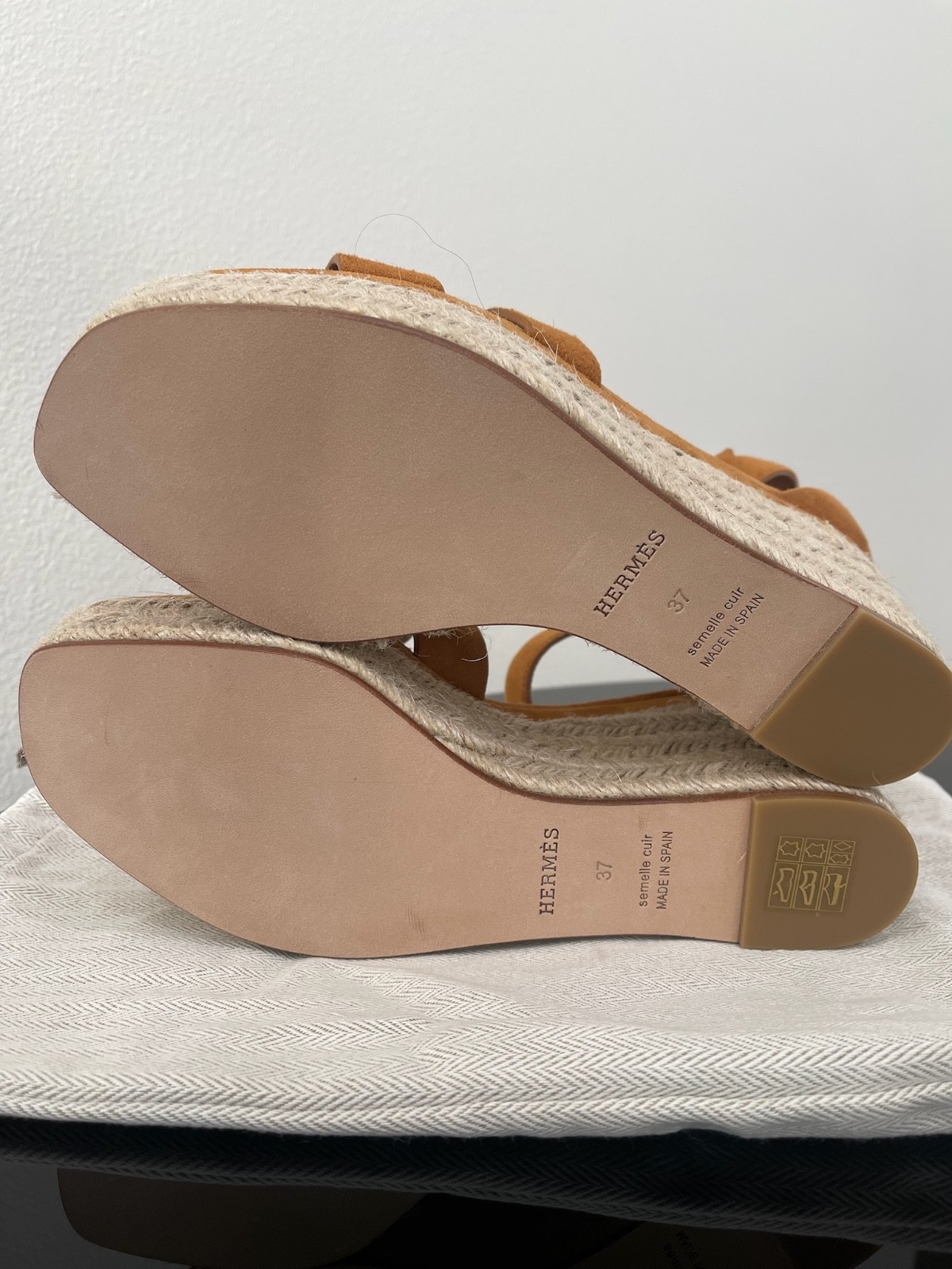 Hermès Elda Espadrille NIB Wedge Sandals Naturel Suede Goatskin Size 37 New Box