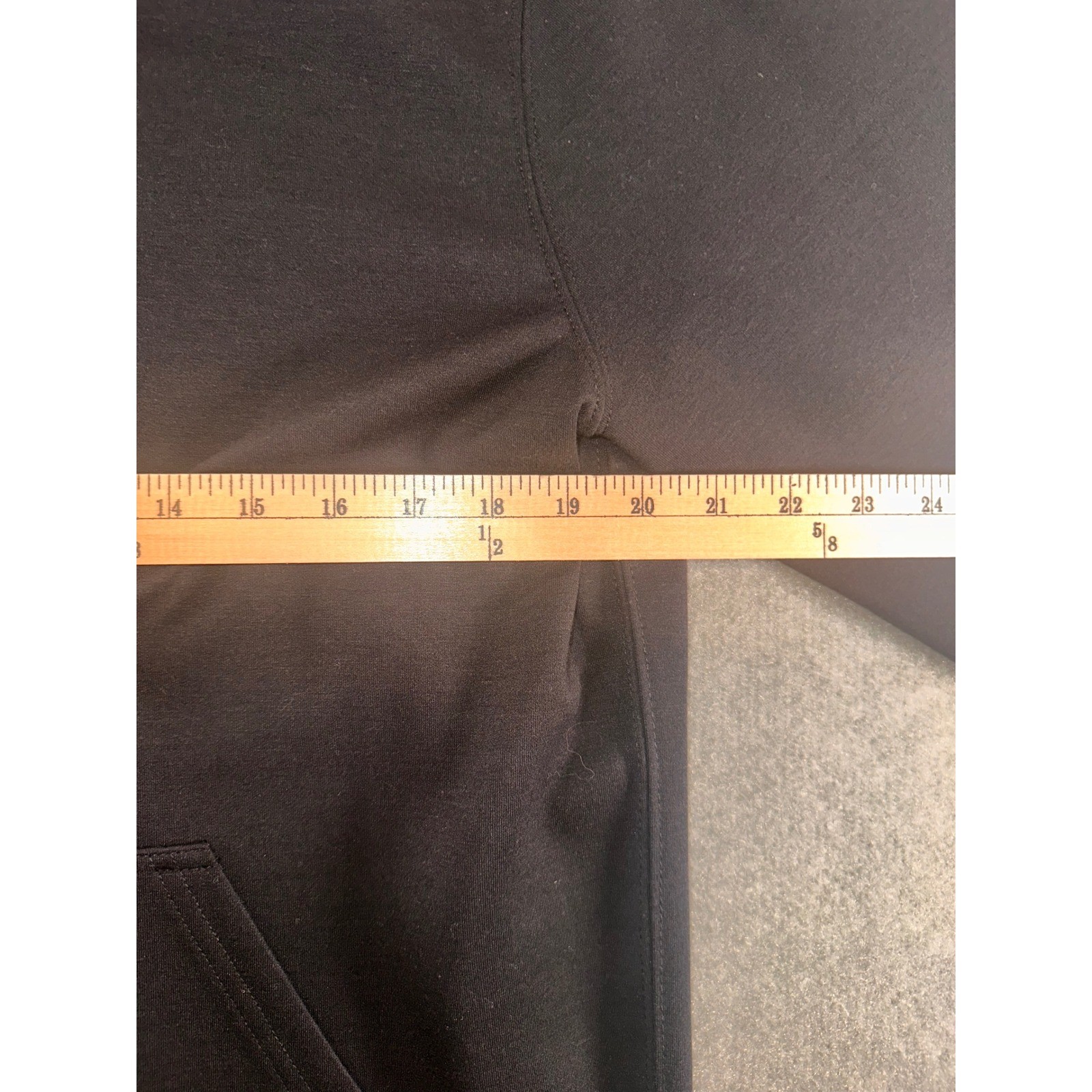 Lucky Brand Mens Black Pullover Hoodie Sweatshirt Size M Logo Patch Drawstring