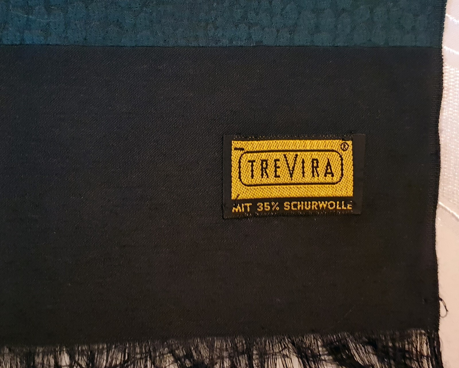 SCARF GERMANY VINTAGE AUTHENTIC TREVIRA ANIMAL ART GREEN WOOL BLEND LONG MENS