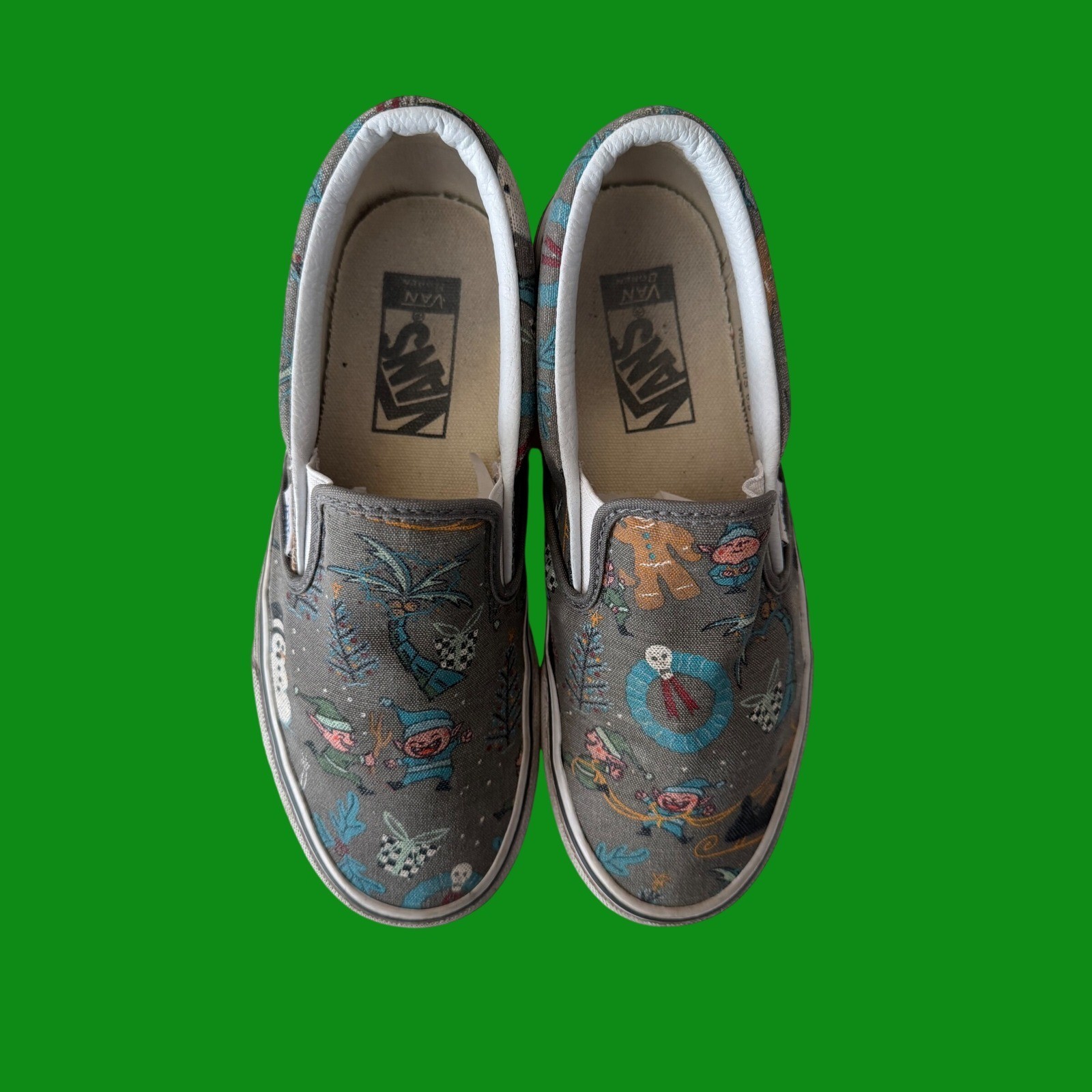 Vans Classic Slip-On Christmas Elves Grey Canvas Shoes Mens 5 Womens 6.5