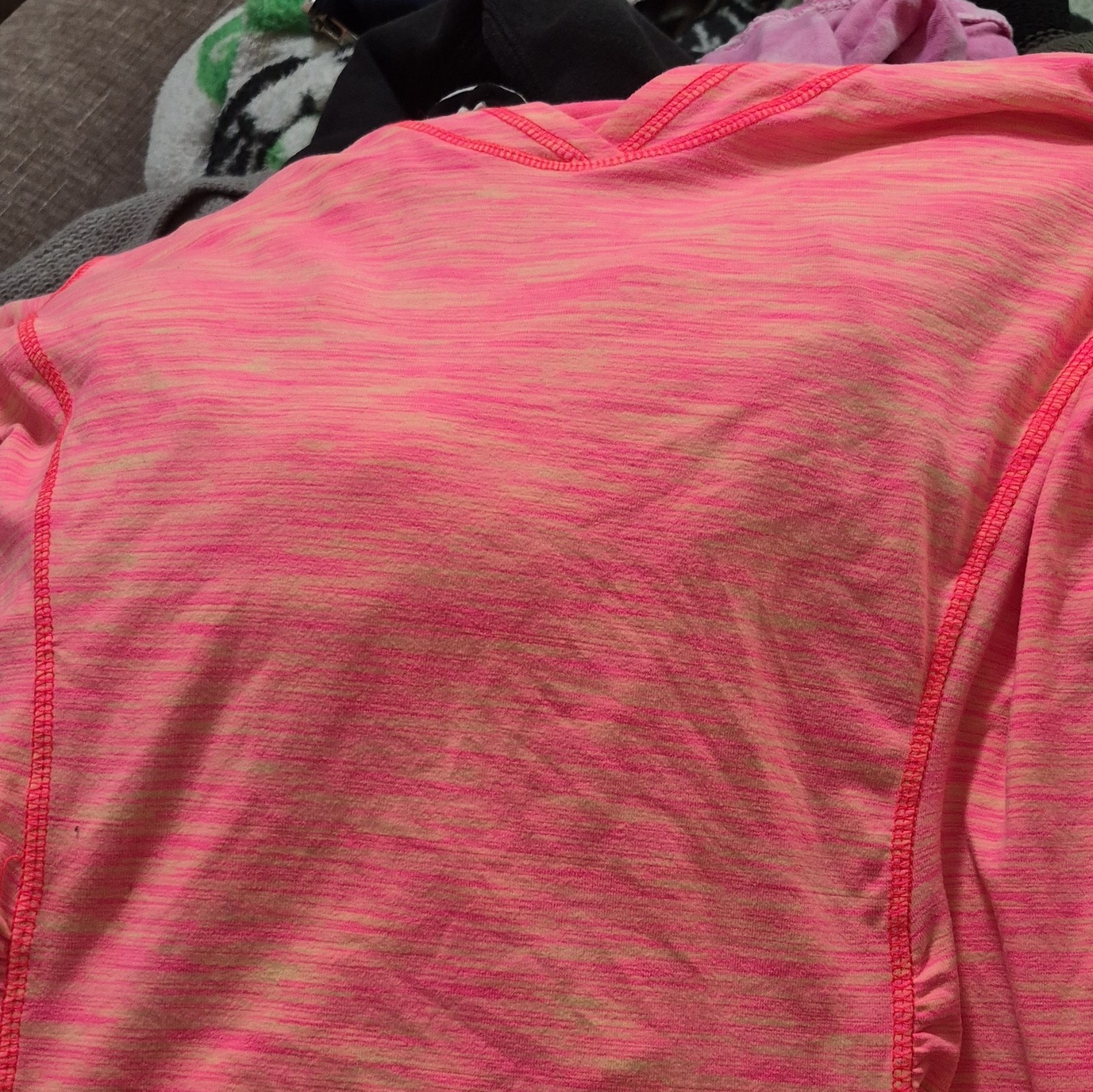 Kirkland Signature Women’s Pink Heathered Crew Neck Tagless T-Shirt L