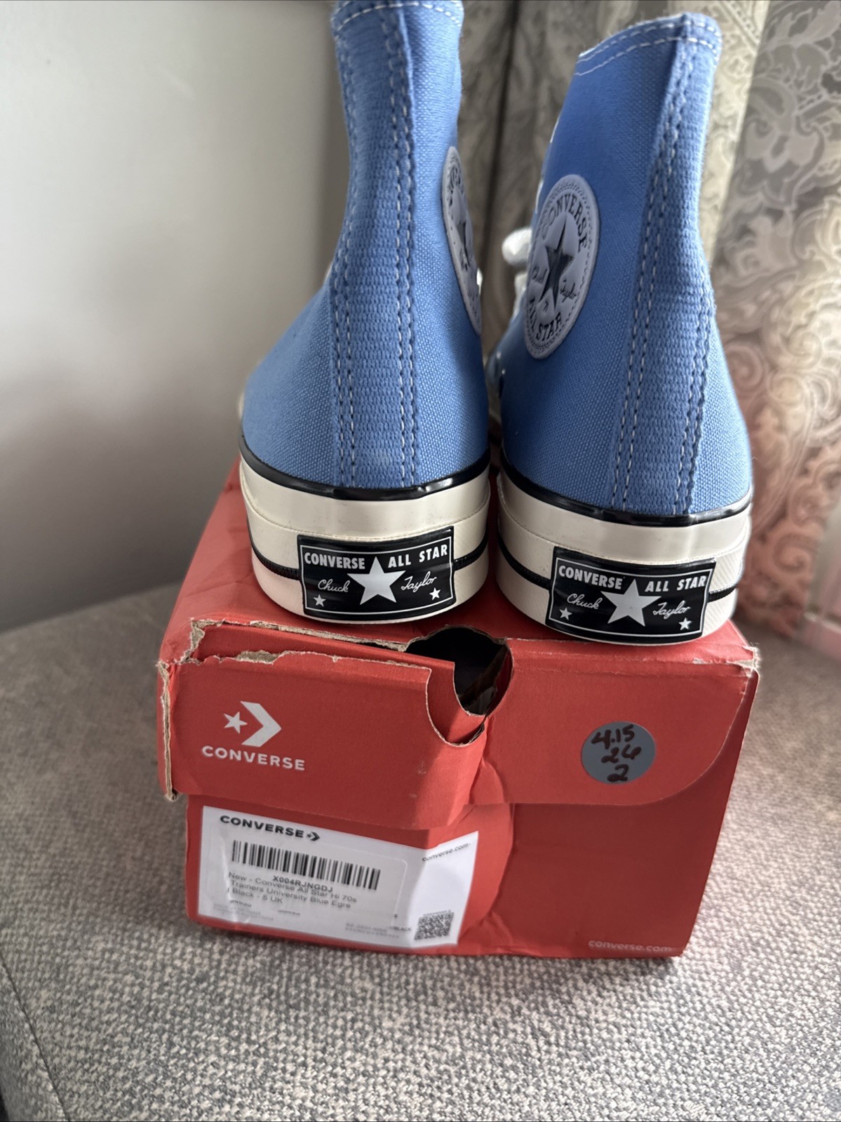 Size 5 Men’s / Size 7 Women’s Converse Chuck 70 High Open Sky A10524F Sneakers