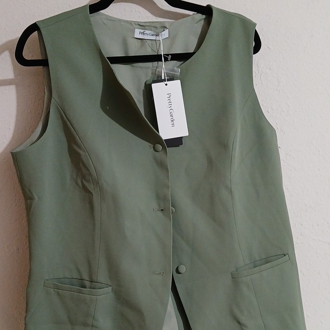 PrettyGarden Women’s Green Suit Vest Jacket L Lined Pockets 4-Button Notch