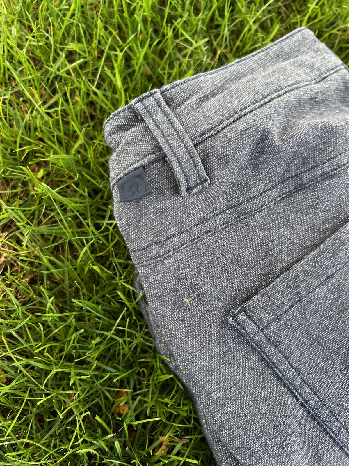 Lululemon Black ABC Pant Slim Fit 5 Pocket Mens Pants Blue 28