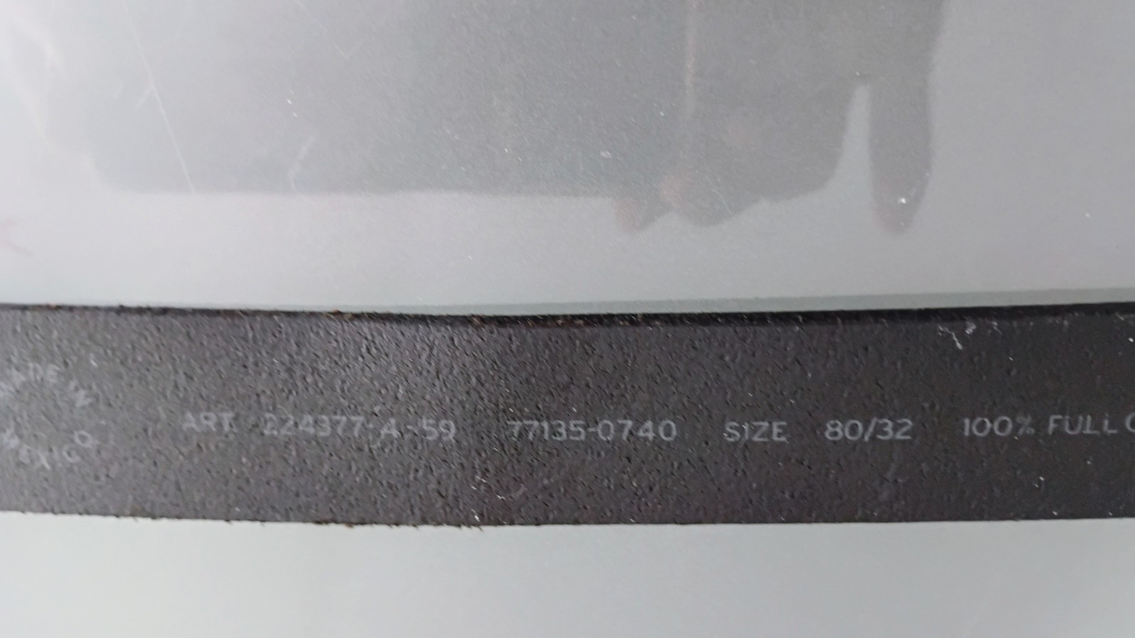 Levi’s Black Leather Beltwith Silver Buckle 32 (80 cm) 1 inch thick Full Grain