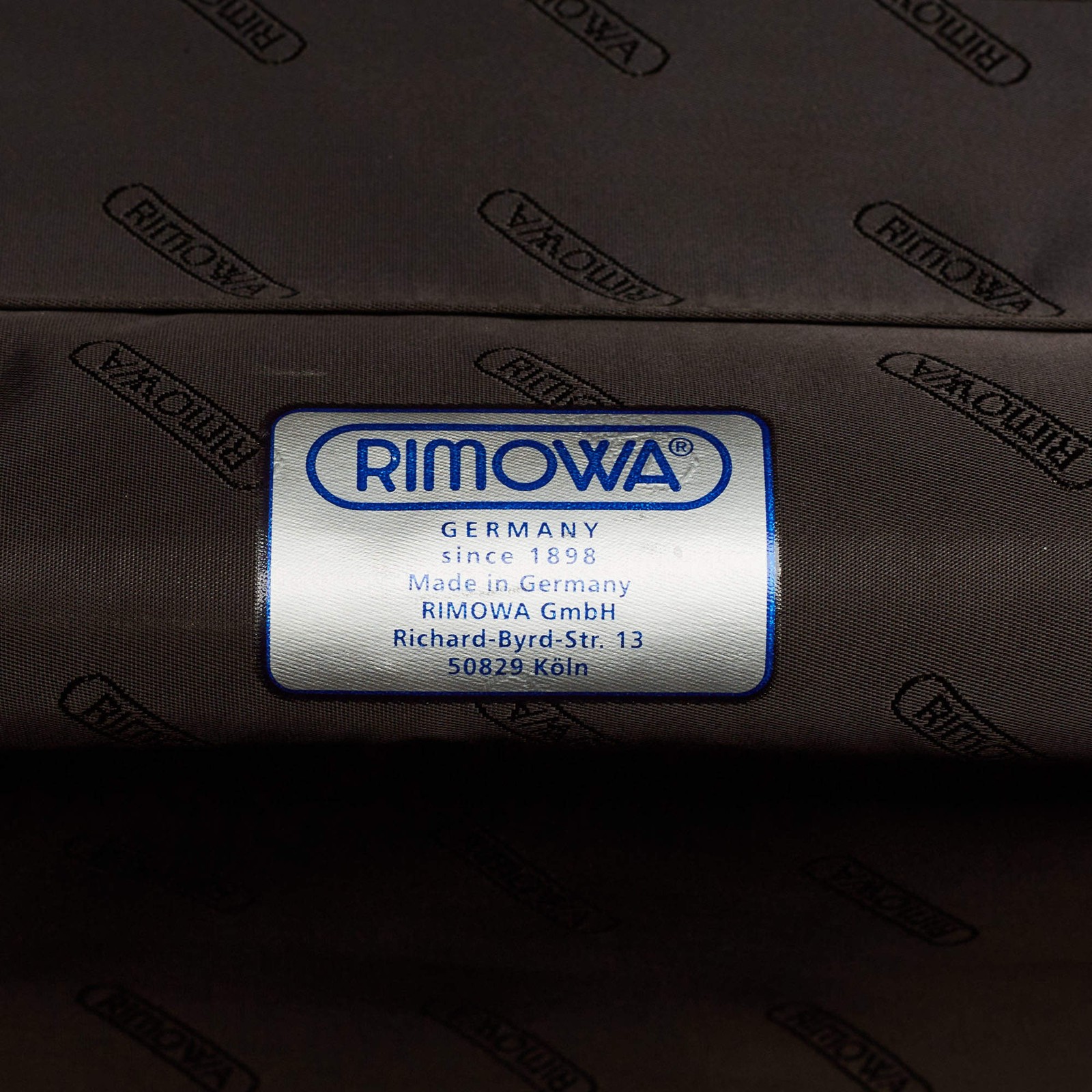 Rimowa ETag Large Topas Titanium Aluminium 4 Wheeled CheckIn Luggage