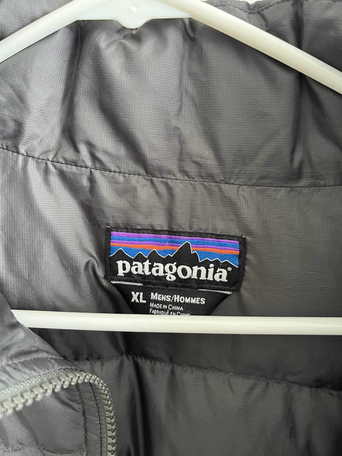 Patagonia Tres 3-in-1 Parka (Zip-Out Down Jacket ONLY) – Forge Grey Size XL Men