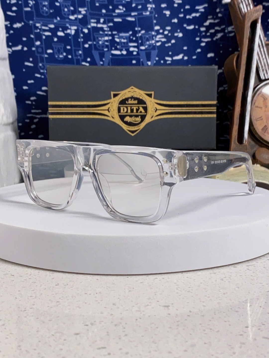 DITA EMITTER-ONE DTS0125 Men’s Sunglasses Lens Size 53-22-143MM -With New Case
