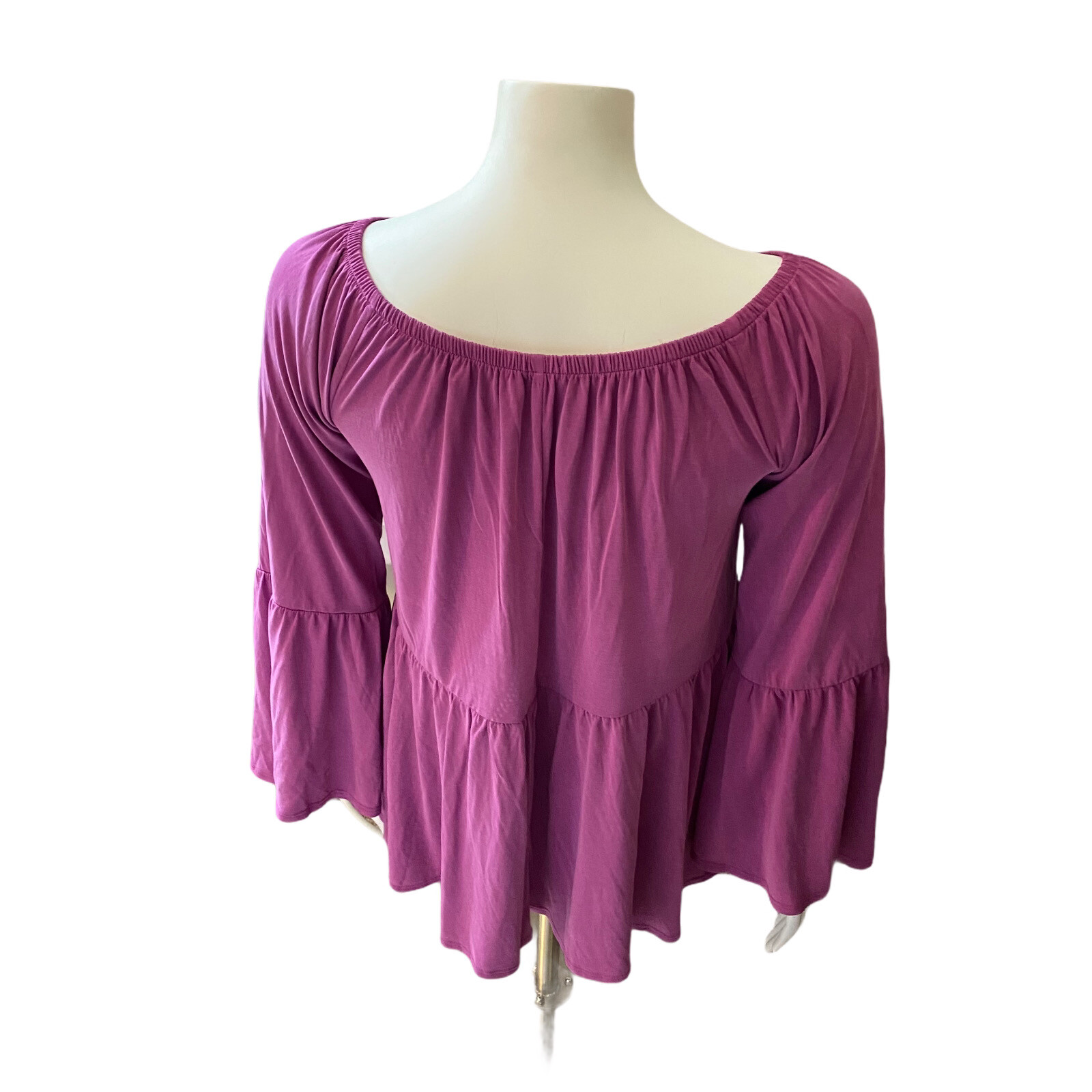 Urban Outfitters Kimchi Blue Size Small Top Off Shoulder Bell Sleeve Magenta