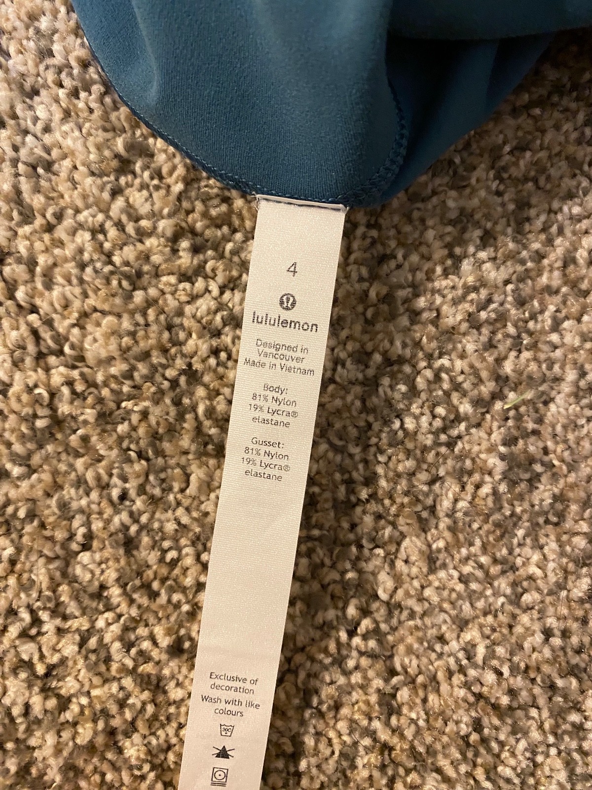 LULULEMON Align Super High-Rise Short 10 TEAL- EXCELLENT CONDITION- SIZE 4
