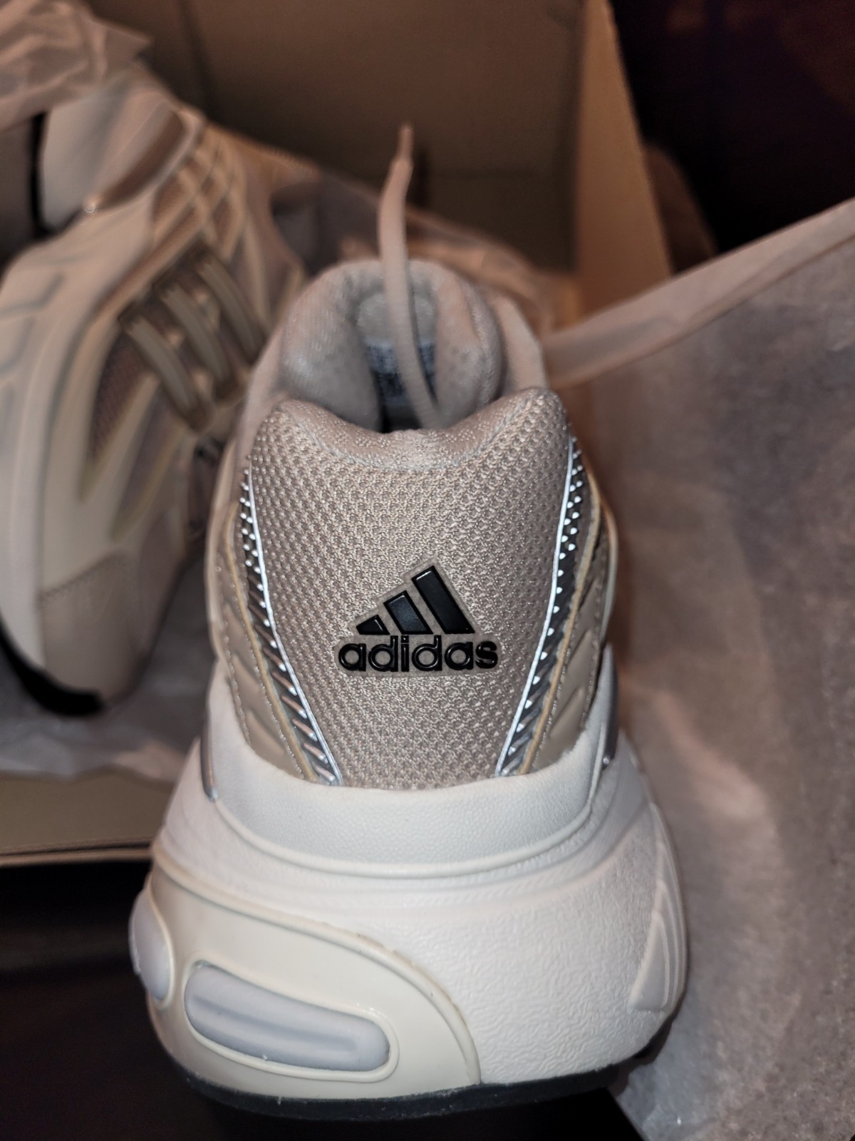 Adidas adistar XLG 2.0 Kl6670 Mens Sz 9 Aluminium/Wonder Beige/Off White🔥