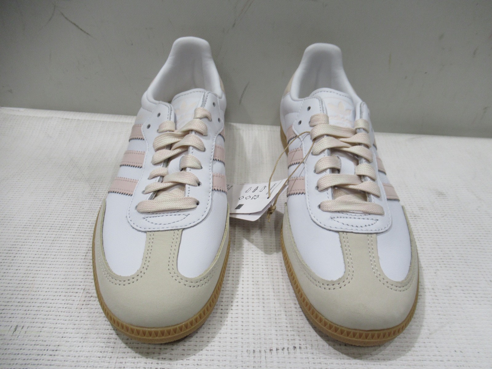 Adidas Samba OG White/Wonder Quartz/Gum Low top Shoes Size Mens 7.5 Women’s 8.5