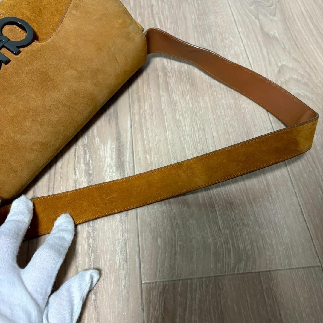 Salvatore Ferragamo One Shoulder Bag Gancini Suede Camel Vintage Auth From Japan