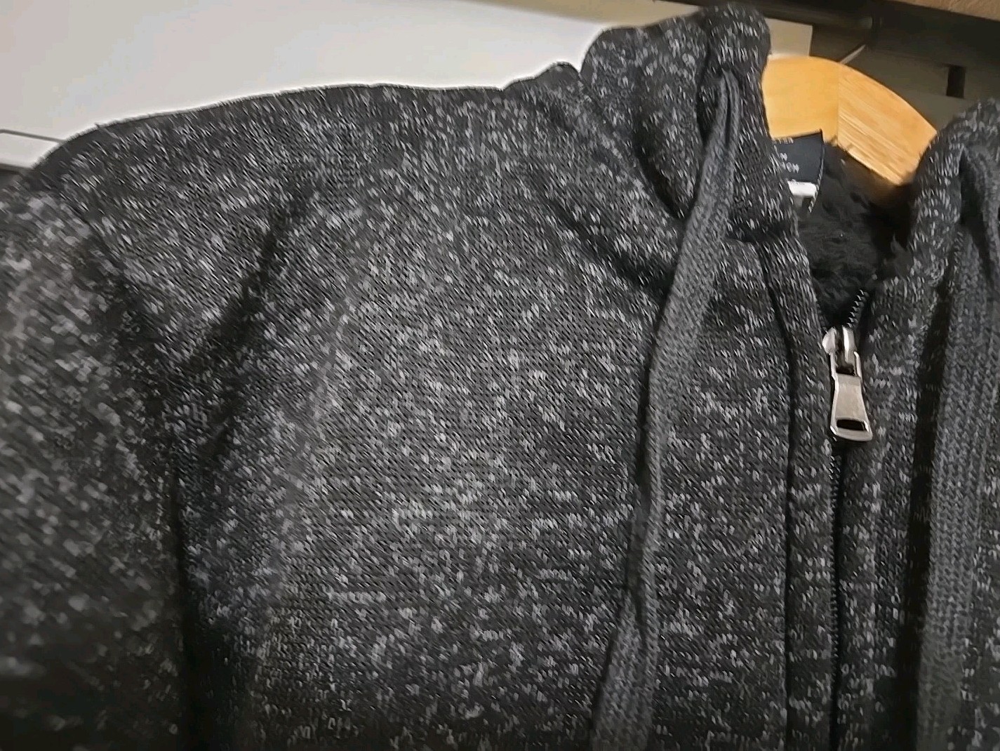 Australia Size Small hooded Jacket. It has a Kangaroo Embroidered on The Front